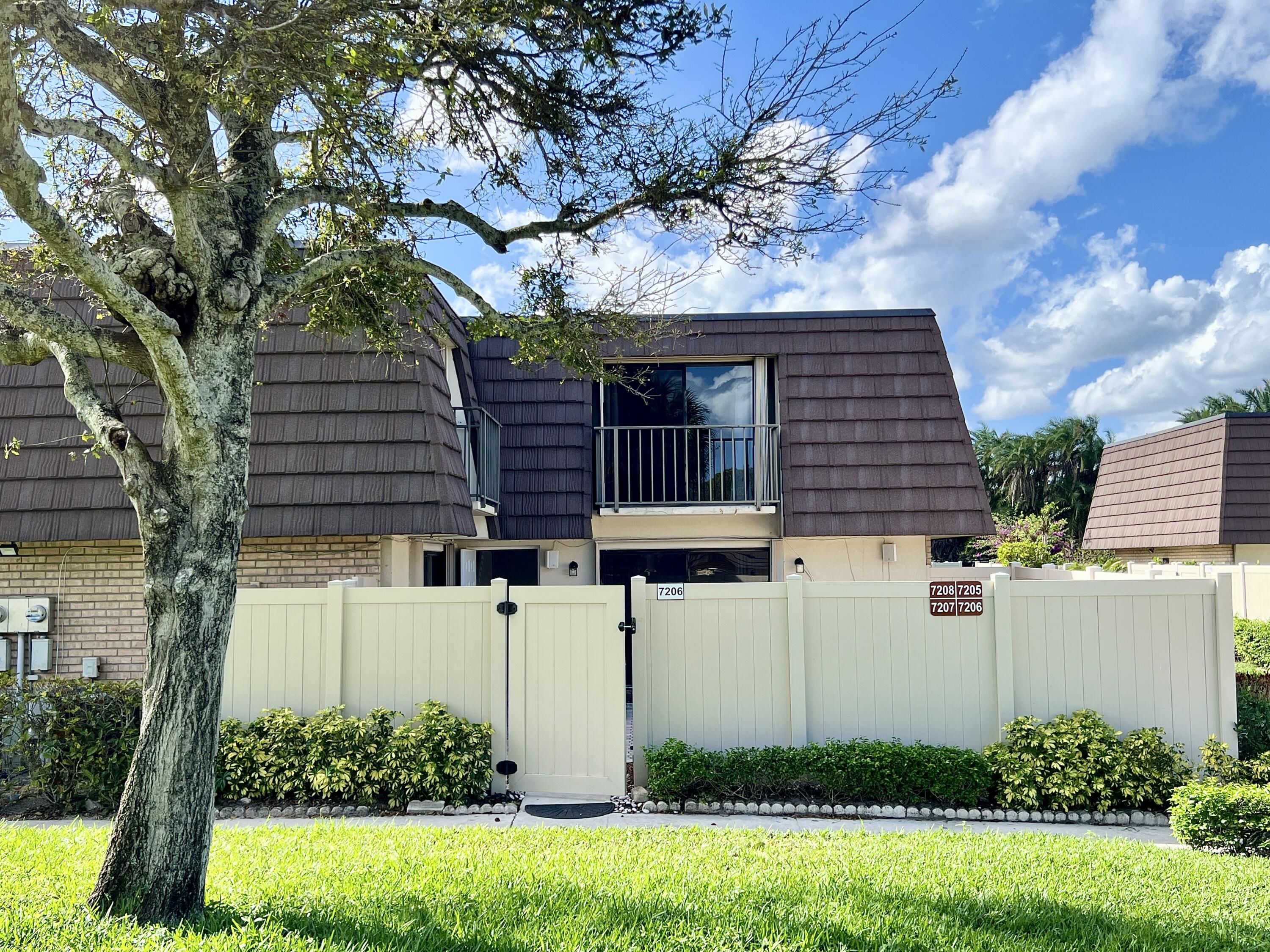 Listing  7206 72nd Way, West Palm Beach, FL 33407, West Palm Beach, FL 33407