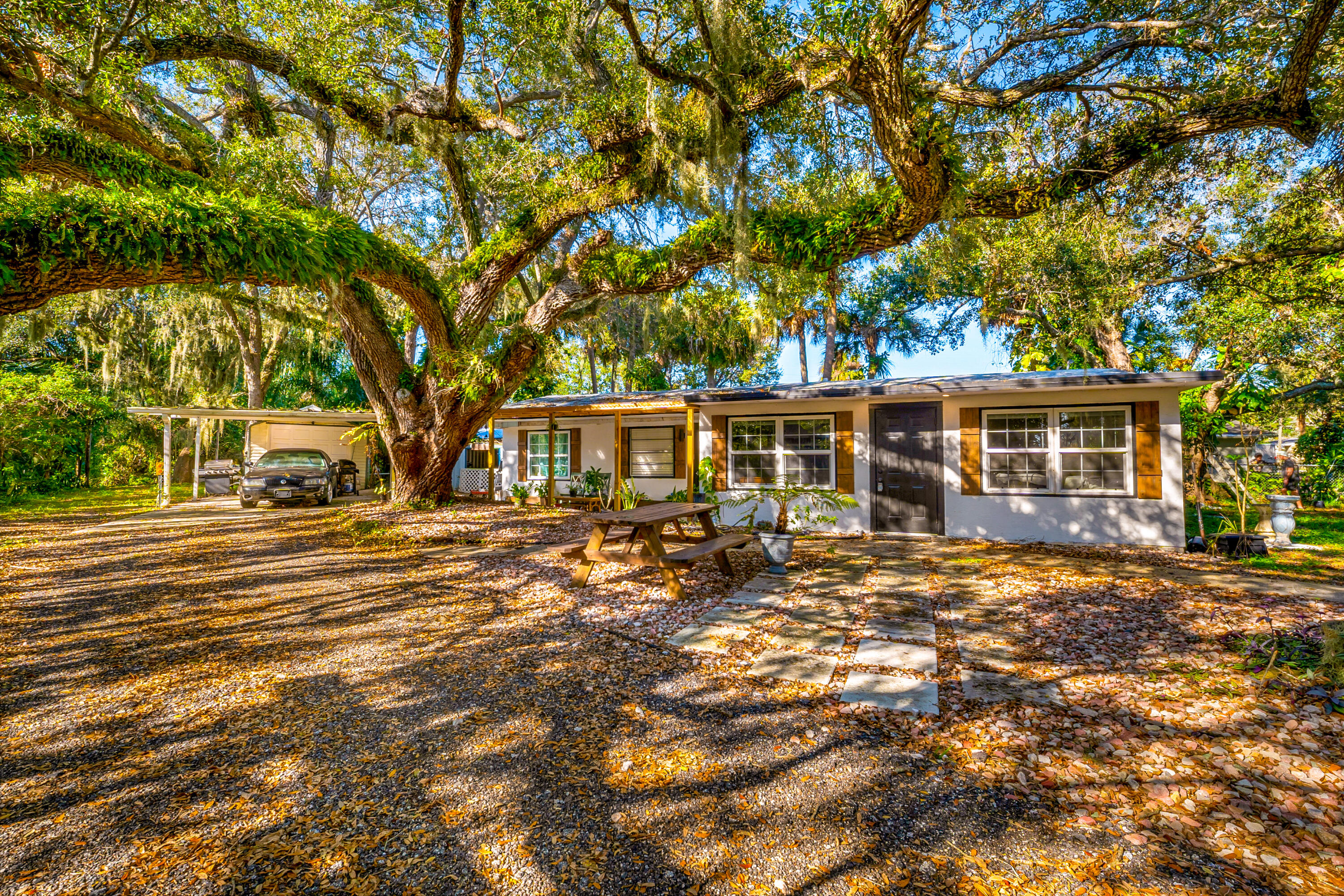 View details of listing 2210 St Lucie Boulevard, Fort Pierce, FL 34946 Fort Pierce with MLS#