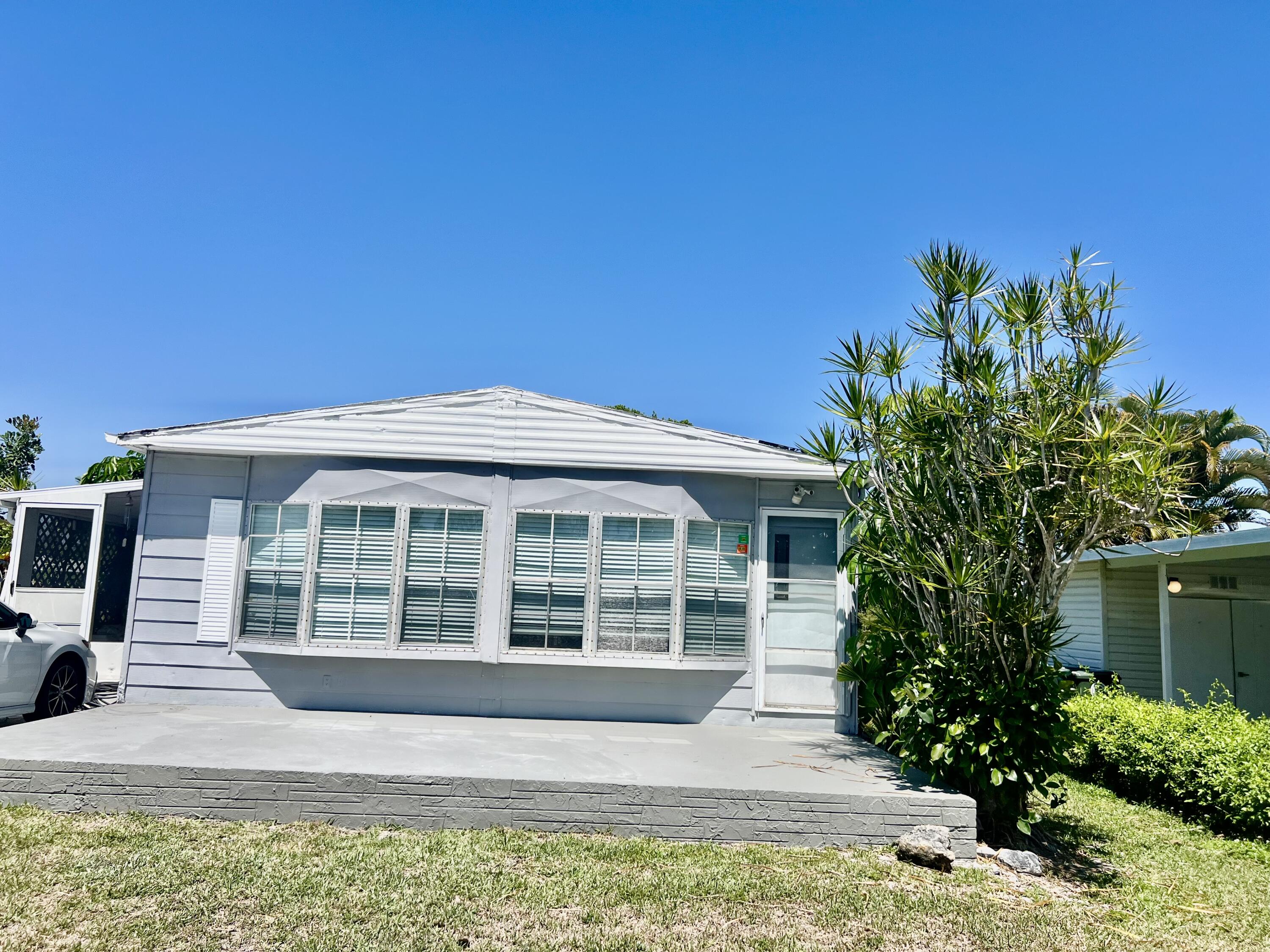 View details of listing 3319 NW 64th Court, Coconut Creek, FL 33073 Coconut Creek with MLS# 