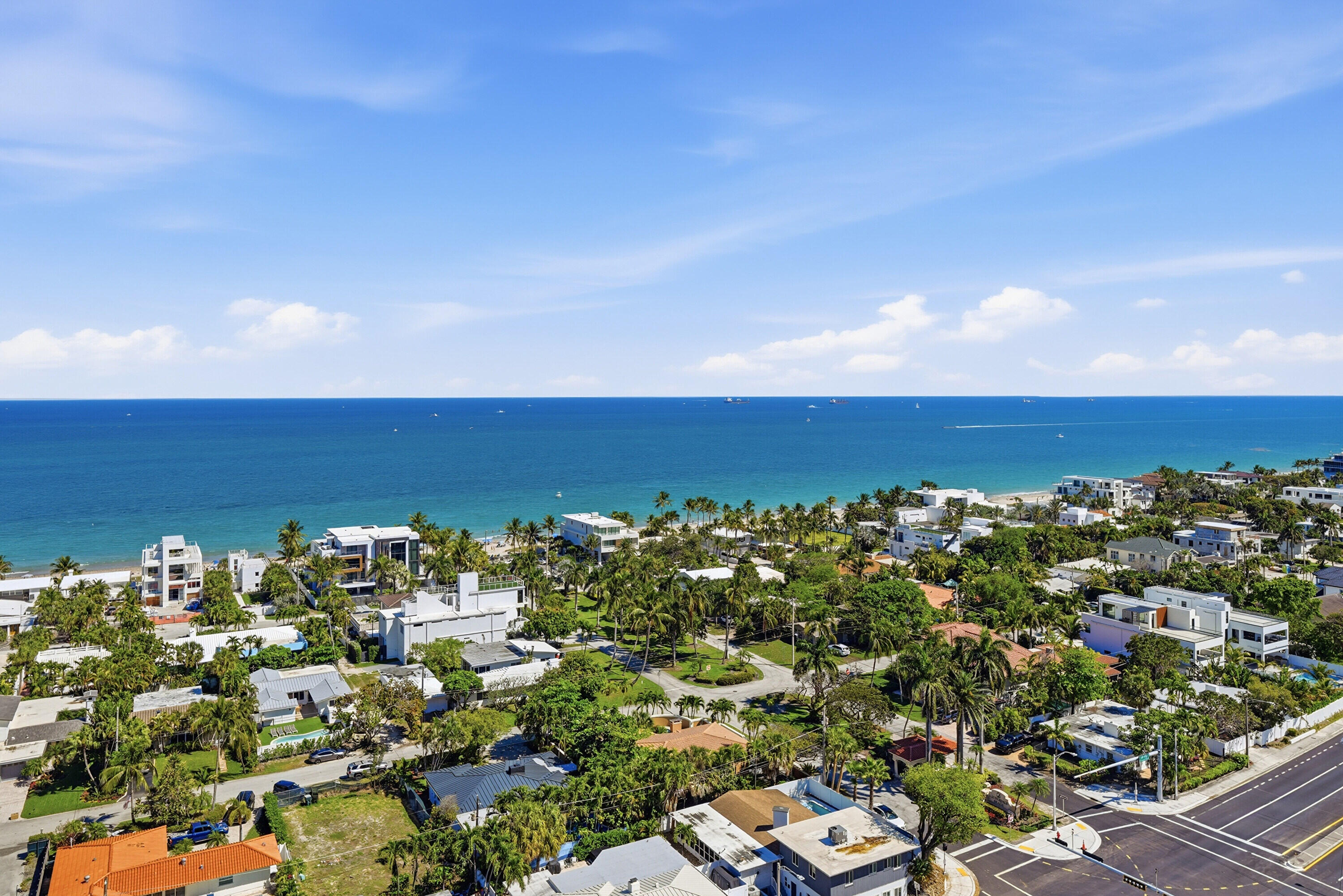 View details of listing 2715 N Ocean Boulevard Ph D, Fort Lauderdale, FL 33308 Fort Lauderdale with MLS# 
