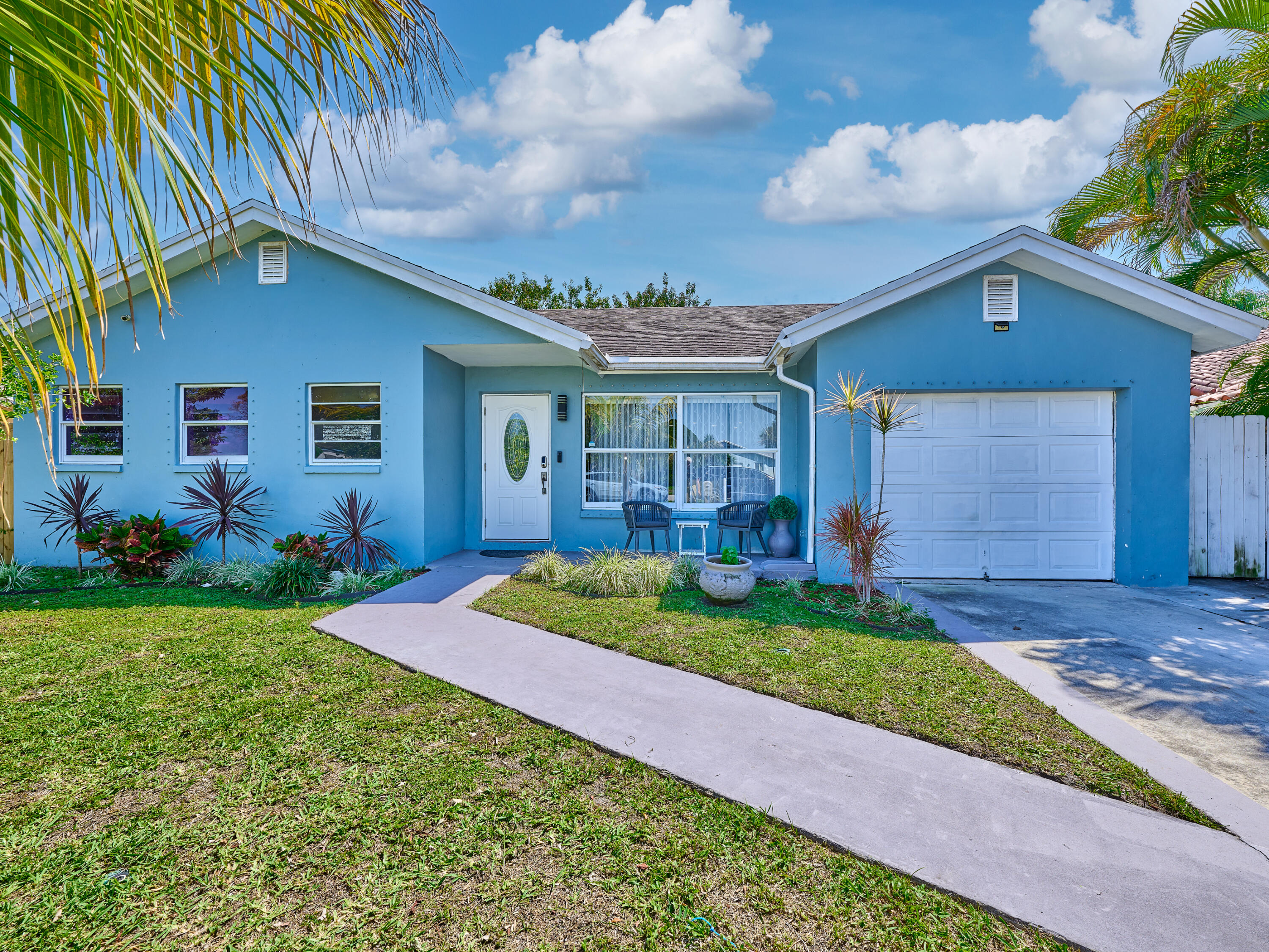 View details of listing 9020 SW 8th Street, Boca Raton, FL 33433 Boca Raton with MLS#