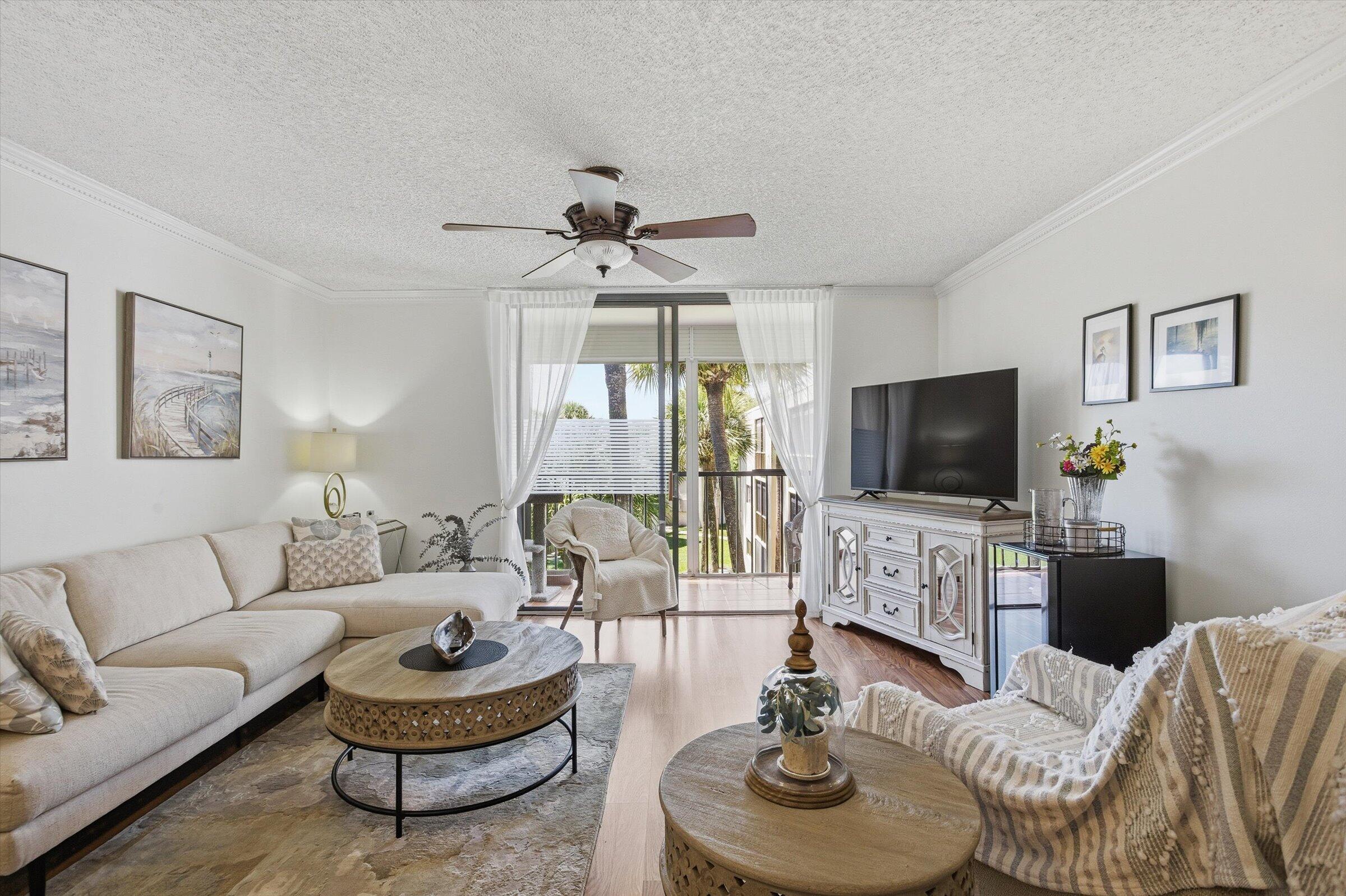 View details of listing 5370 Las Verdes Circle 303, Delray Beach, FL 33484 Delray Beach with MLS#
