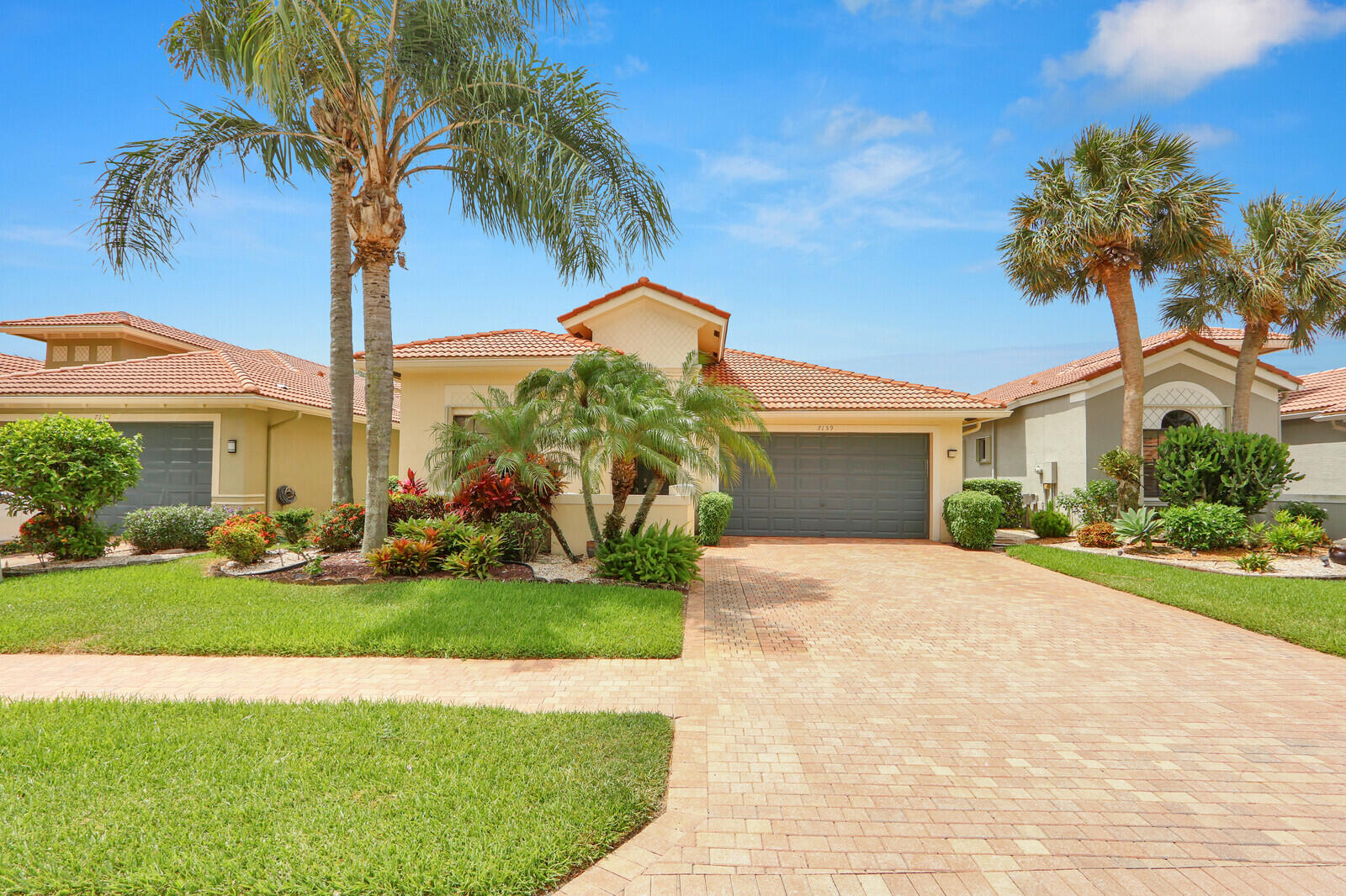 View details of listing 7159 Boscanni Drive, Boynton Beach, FL 33437 Boynton Beach with MLS#