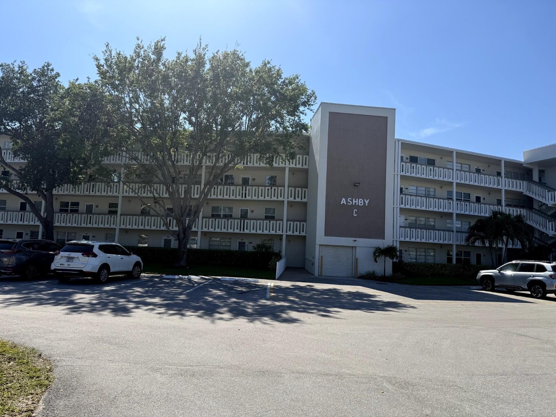 View details of listing 3016 Ashby C 3016, Deerfield Beach, FL 33442 Deerfield Beach with MLS#