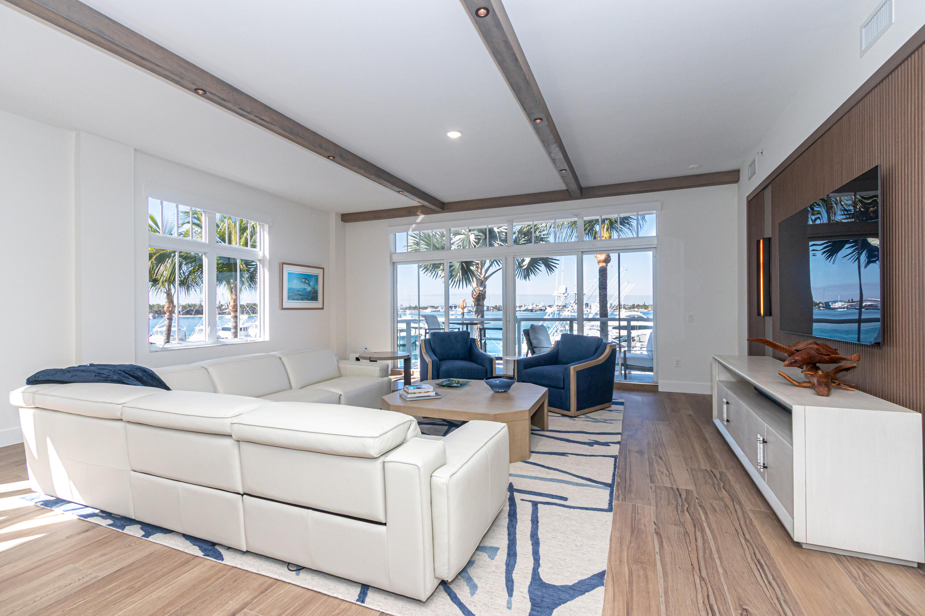 View details of listing 184 Lake Drive 3201, Palm Beach Shores, FL 33404 Palm Beach Shores with MLS#