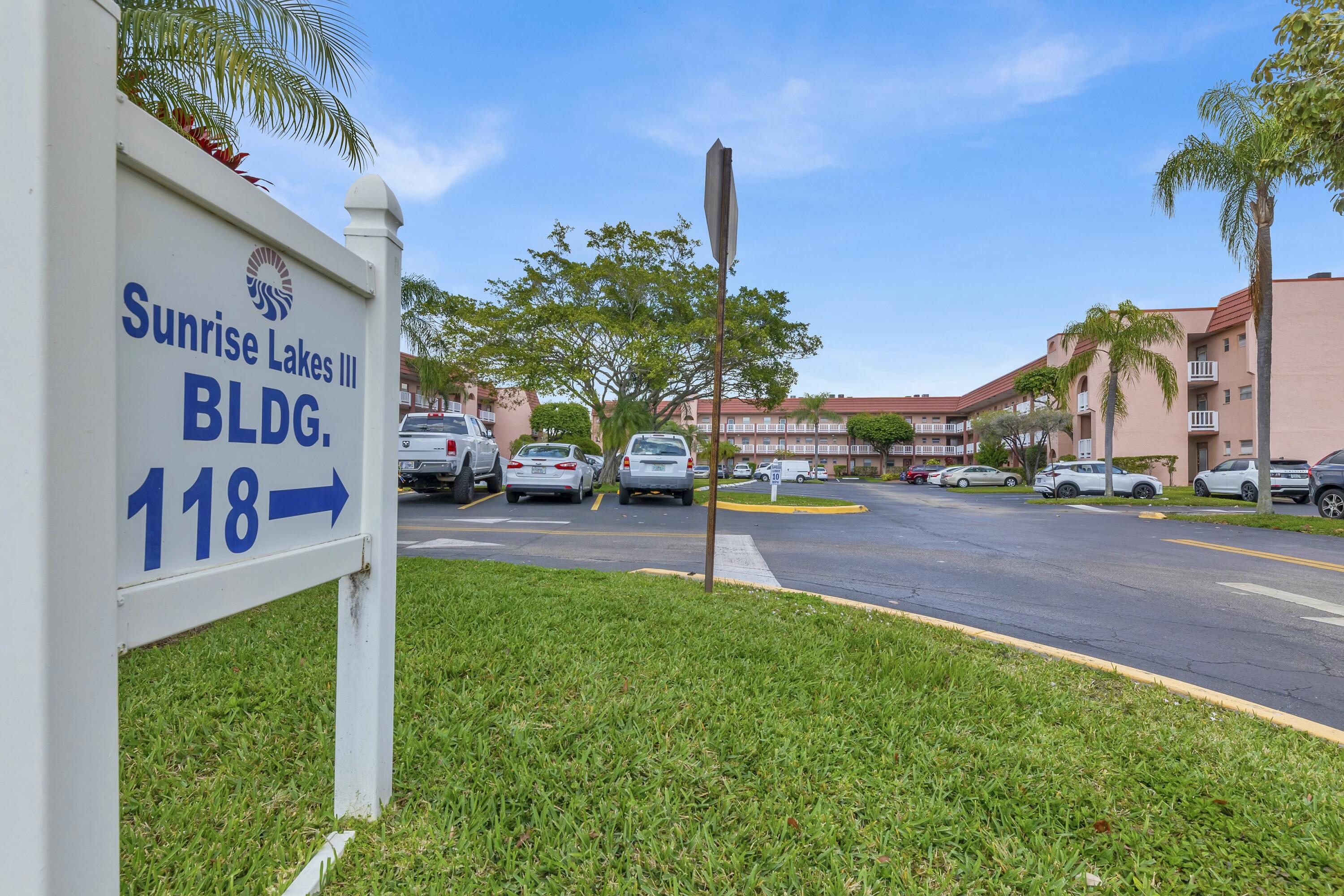 View details of listing 9401 Sunrise Lakes Boulevard 311, Sunrise, FL 33322 Sunrise with MLS#