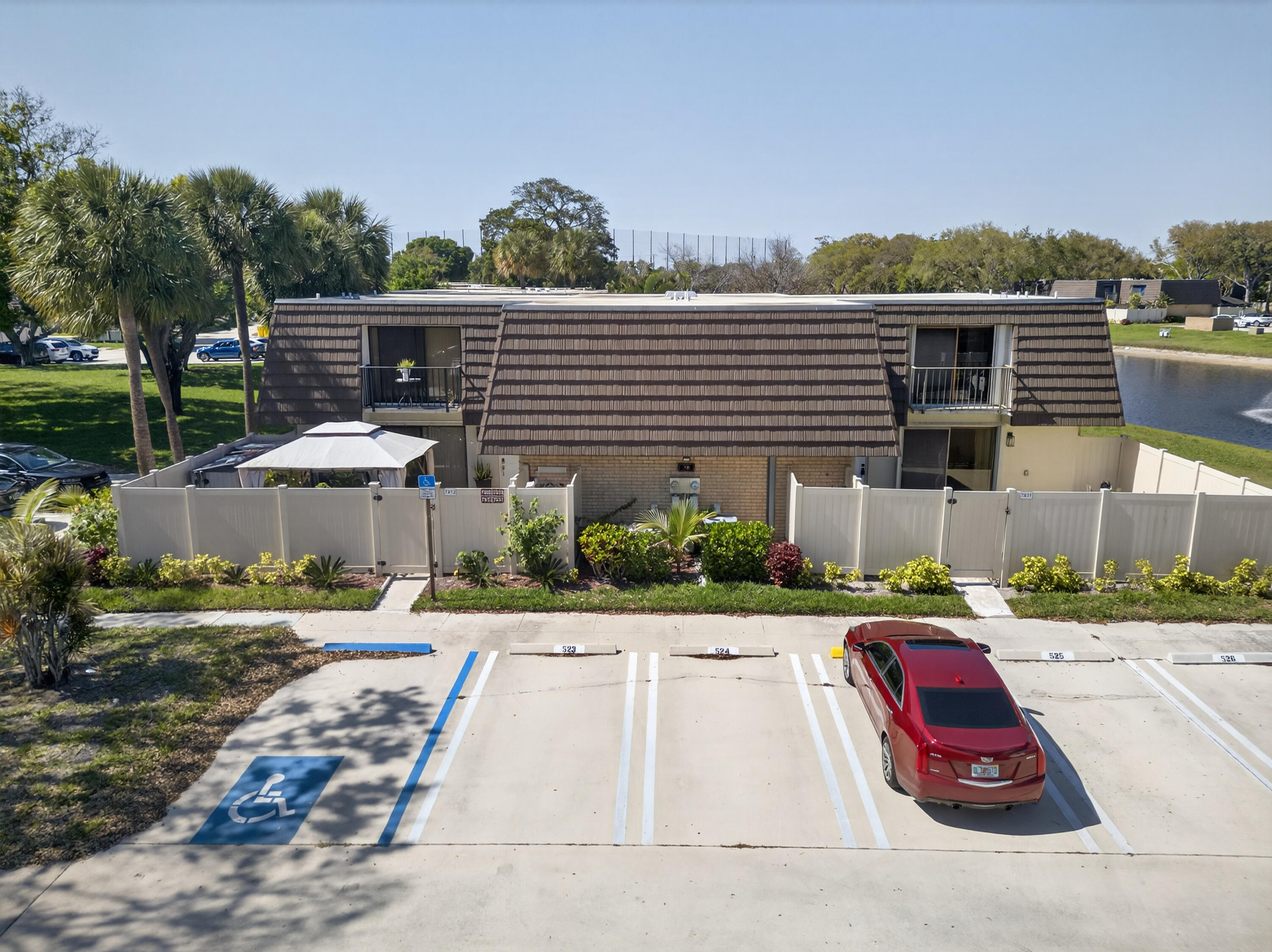 View details of listing 7811 78th Way, West Palm Beach, FL 33407 West Palm Beach with MLS#