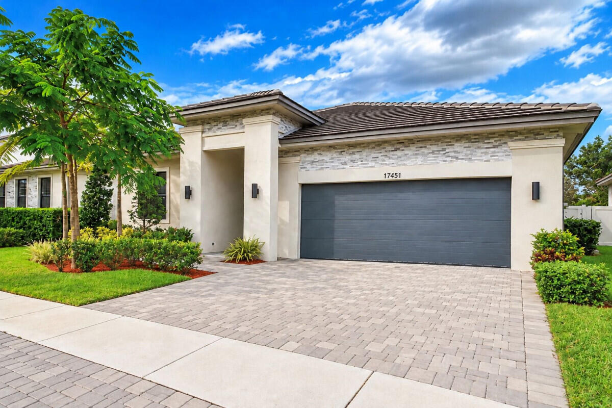 View details of listing 17451 SW 41st Street, Miramar, FL 33029 Miramar with MLS# 