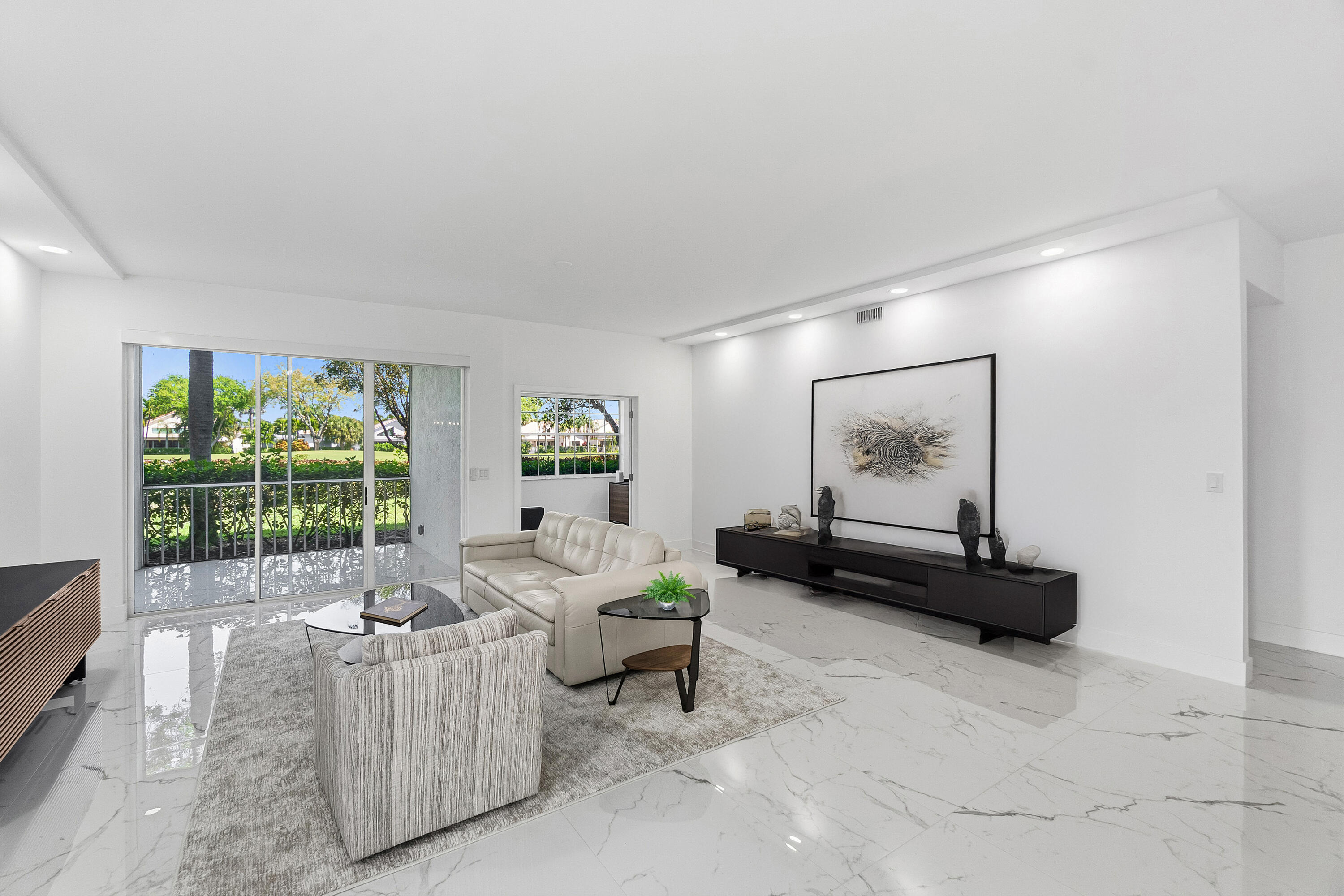 View details of listing 5082 Lake Catalina Drive A, Boca Raton, FL 33496 Boca Raton with MLS#