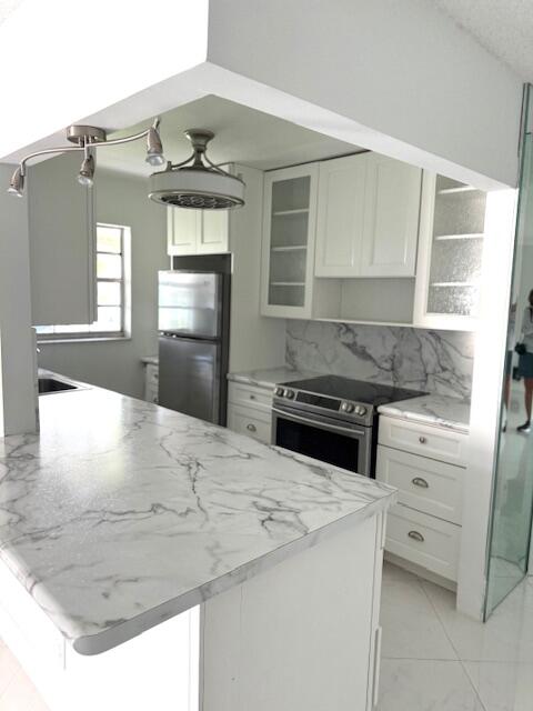 View details of listing 4755 NW 3rd Court C, Delray Beach, FL 33445 Delray Beach with MLS#