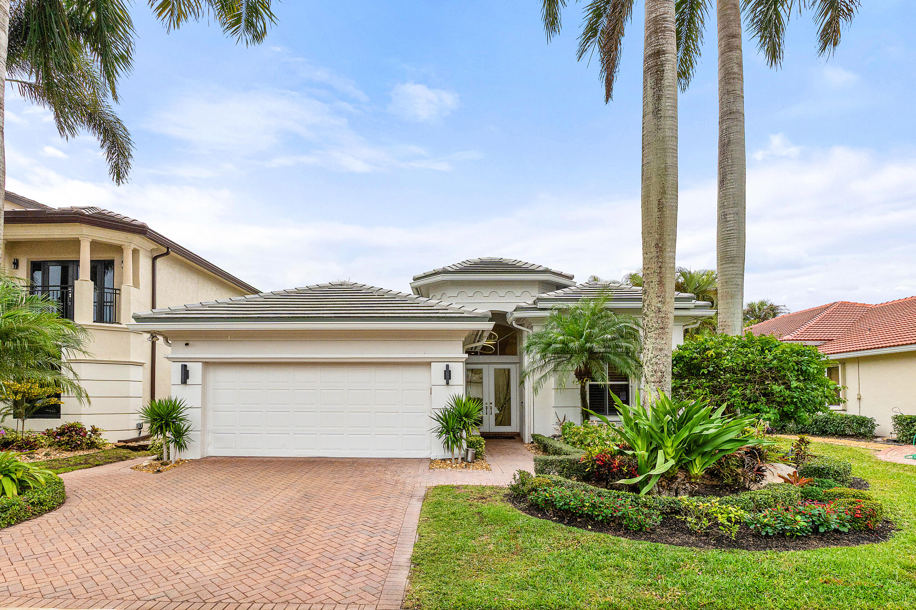 View details of listing 15856 Double Eagle Trail, Delray Beach, FL 33446 Delray Beach with MLS#