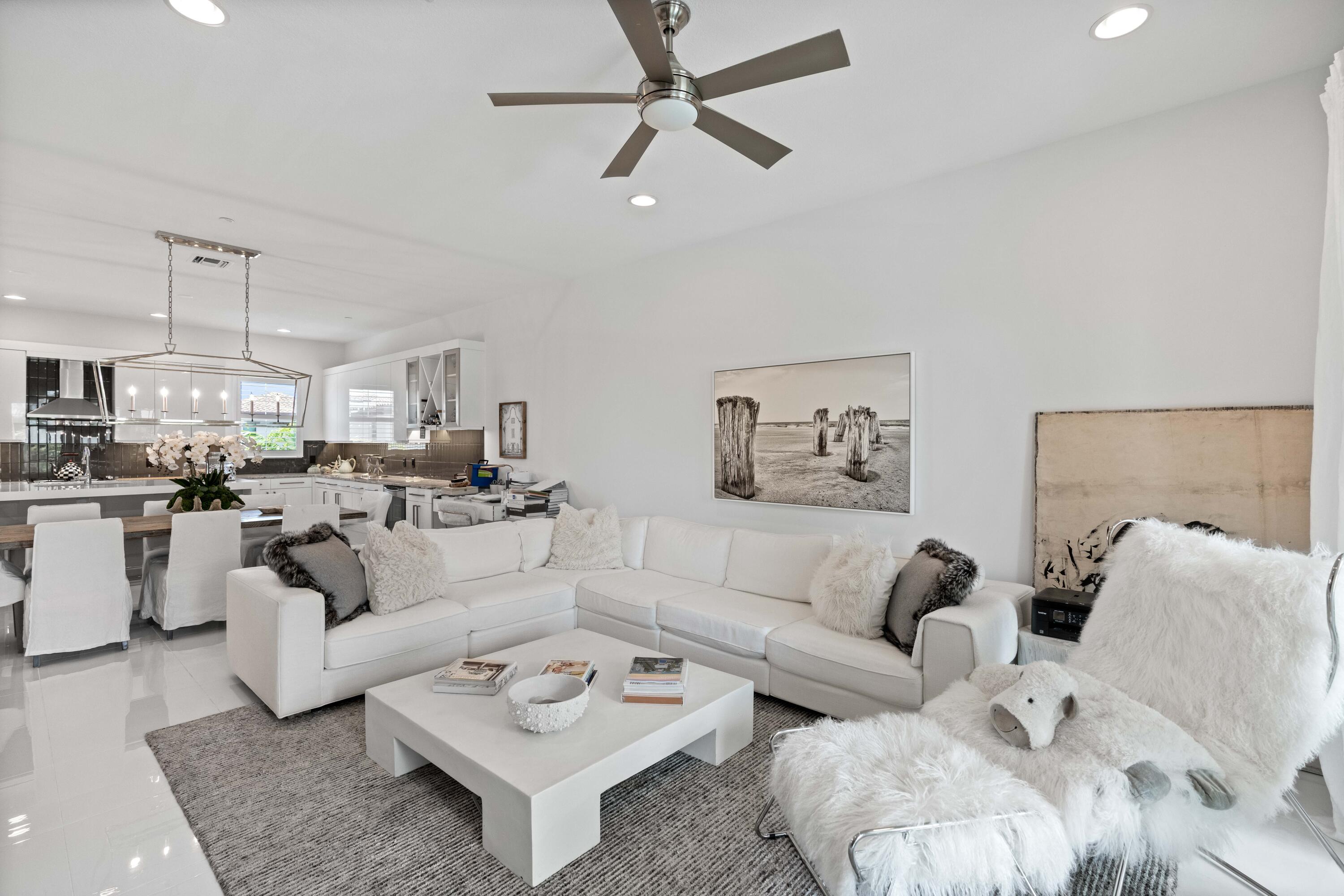 View details of listing 3024 Franklin Place, Palm Beach Gardens, FL 33418 Palm Beach Gardens with MLS#