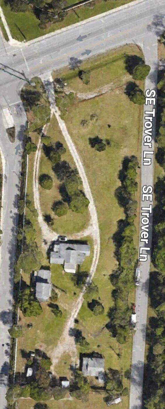 View details of listing 1500 SE Cove Road, Stuart, FL 34997 Stuart with MLS#