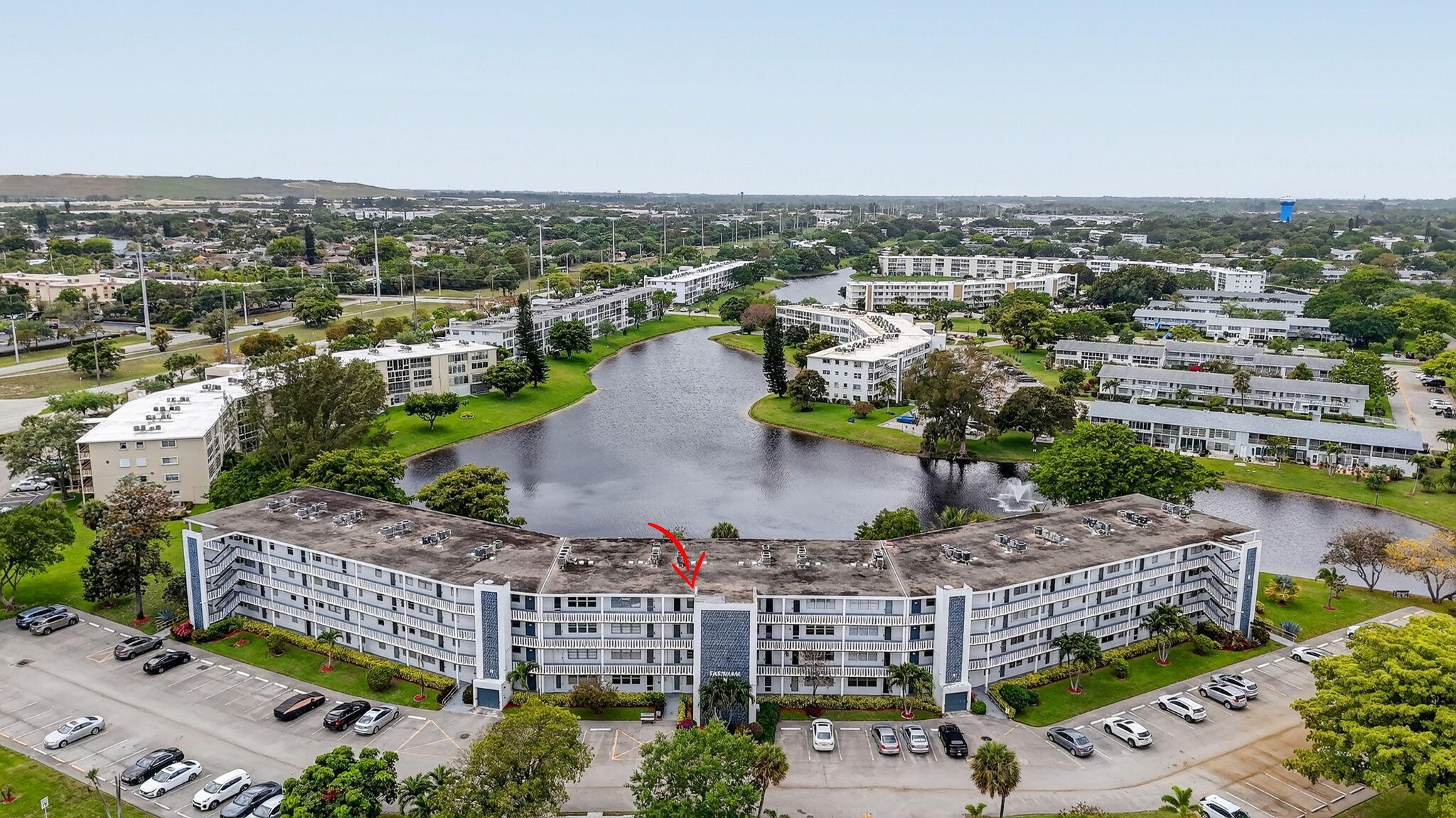 View details of listing 2010 N Farnham N, Deerfield Beach, FL 33442 Deerfield Beach with MLS#