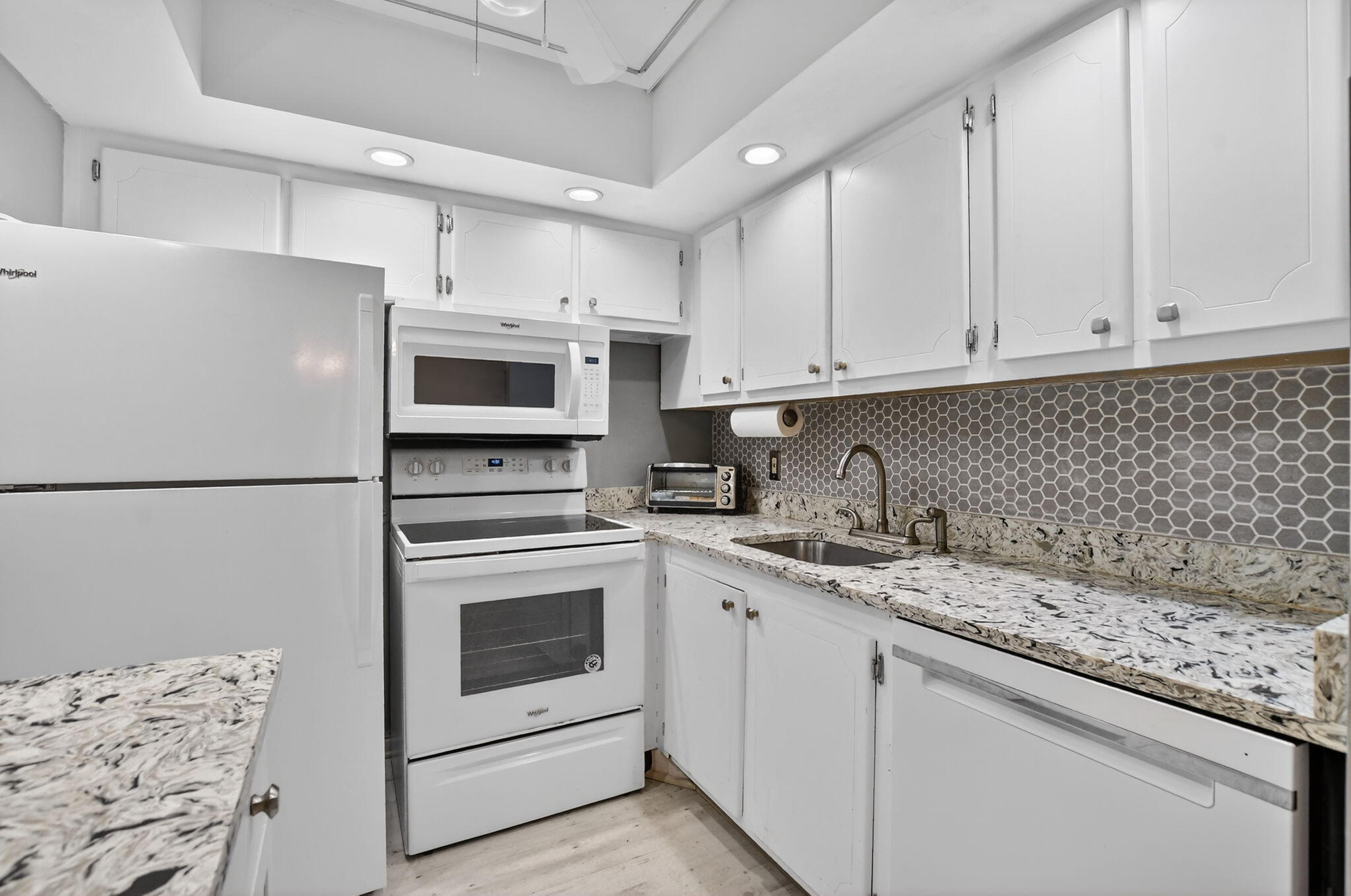 View details of listing 4038 Durham B, Deerfield Beach, FL 33442 Deerfield Beach with MLS#