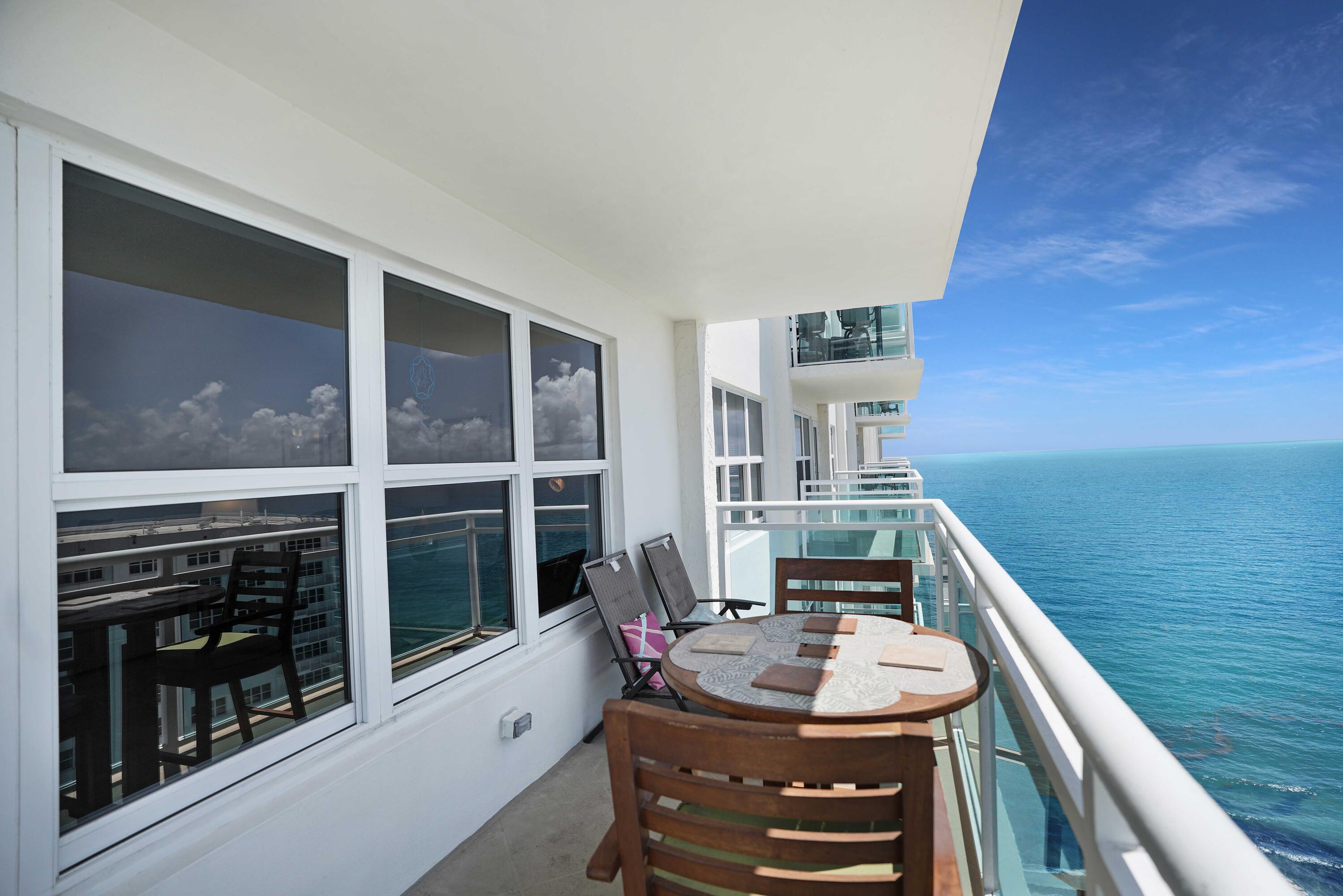 View details of listing 3900 Galt Ocean Drive 2204, Fort Lauderdale, FL 33308 Fort Lauderdale with MLS#