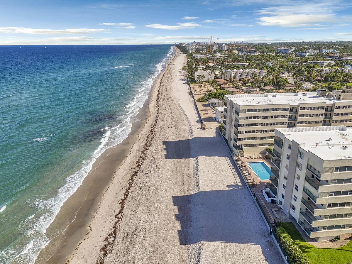 View details of listing 1239 Hillsboro Mile 105, Hillsboro Beach, FL 33062 Hillsboro Beach with MLS#