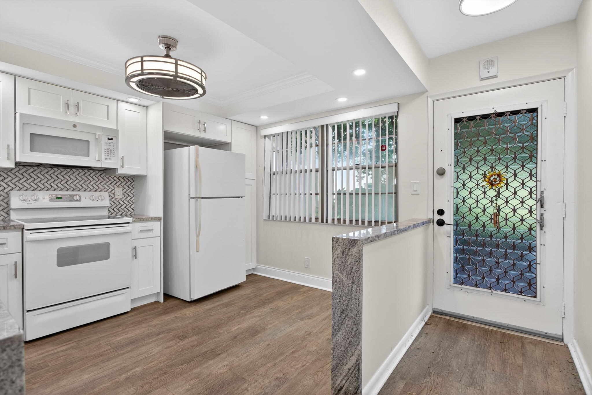 View details of listing 3203 Portofino Point M1, Coconut Creek, FL 33066 Coconut Creek with MLS#