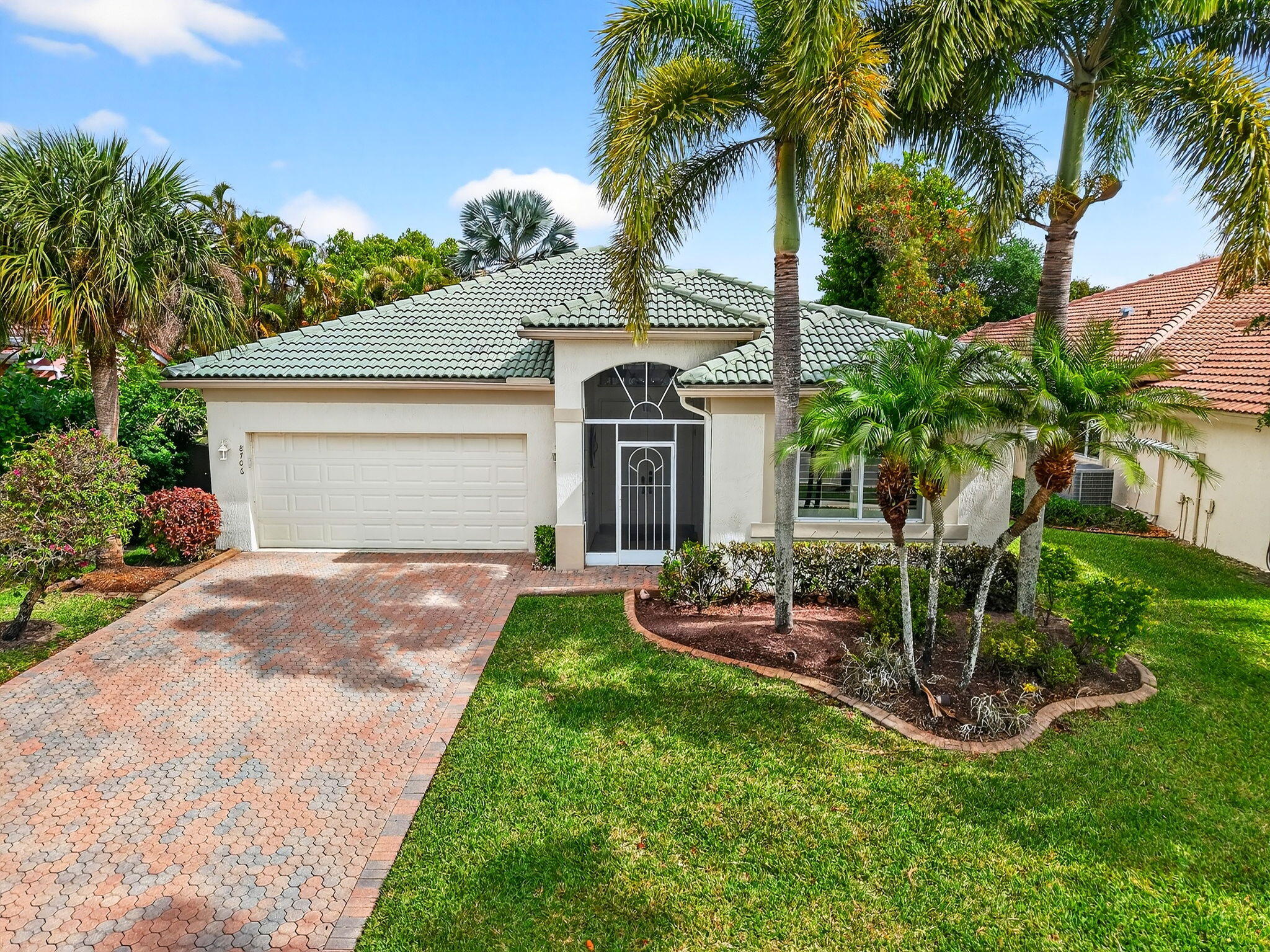 View details of listing 8706 Bellido Circle, Boynton Beach, FL 33472 Boynton Beach with MLS#