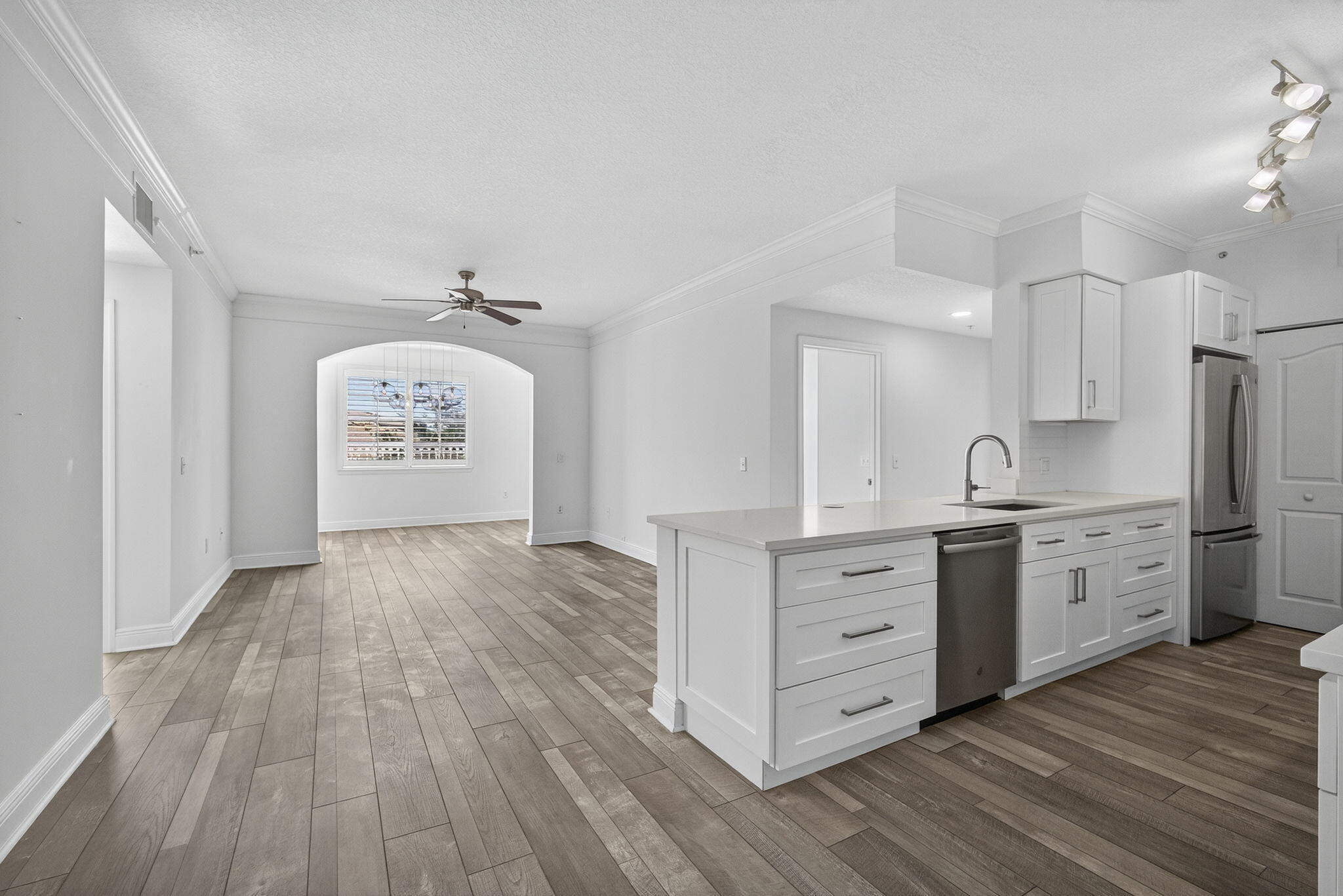 Listing  5301 Myrtlewood Circle E, Palm Beach Gardens, FL 33418, Palm Beach Gardens, FL 33418
