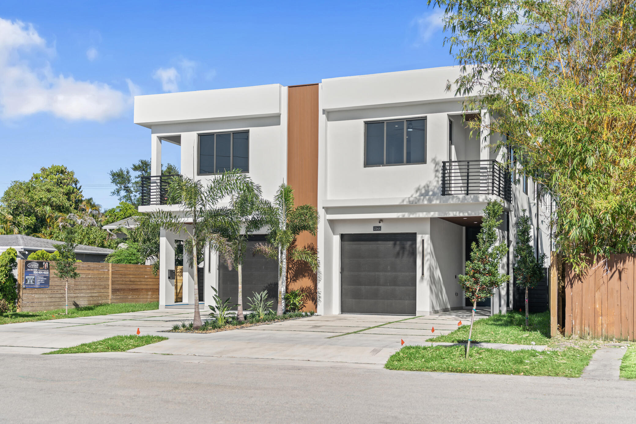View details of listing 1314 NE 13th Avenue A-b, Fort Lauderdale, FL 33304 Fort Lauderdale with MLS#