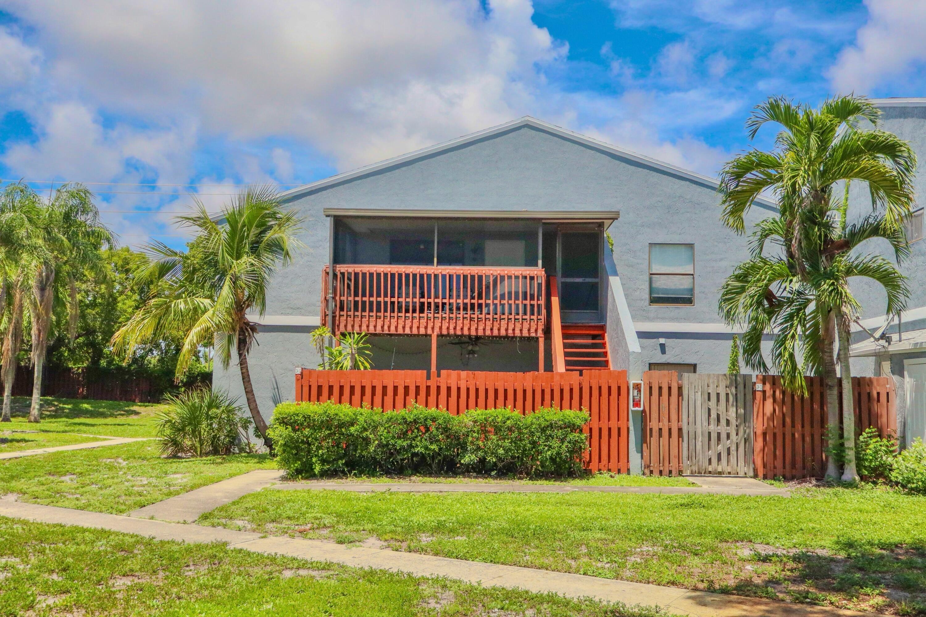 View details of listing 34 Crossings Circle F, Boynton Beach, FL 33435 Boynton Beach with MLS#
