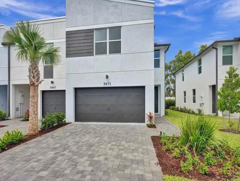 Listing  5671 Enclave Drive, West Palm Beach, FL 33407, West Palm Beach, FL 33407