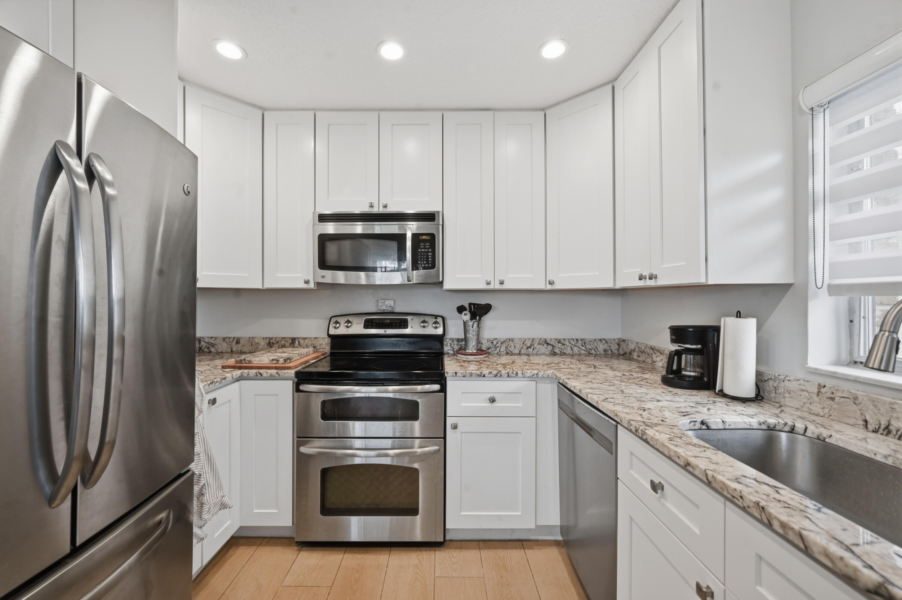 View details of listing 324 Orange Tree Drive 4, Atlantis, FL 33462 Atlantis with MLS#
