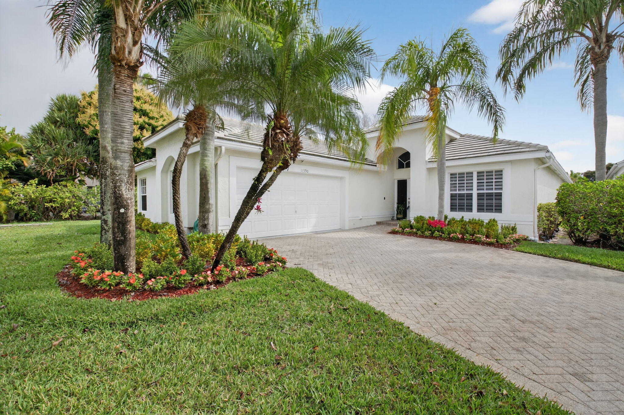 View details of listing 11590 Creekside Drive, Boynton Beach, FL 33437 Boynton Beach with MLS#
