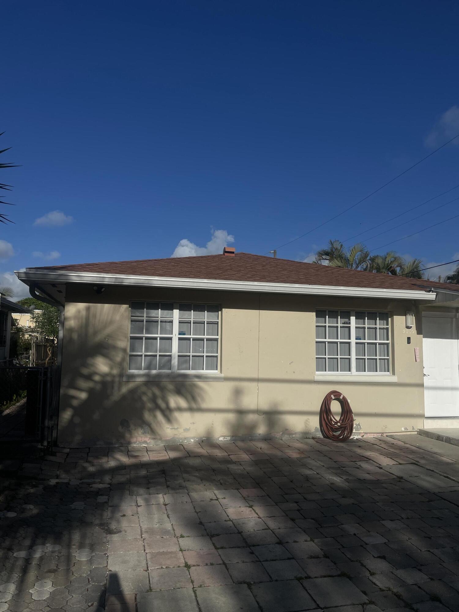 Listing  5009 Garden Avenue A, West Palm Beach, FL 33405, West Palm Beach, FL 33405