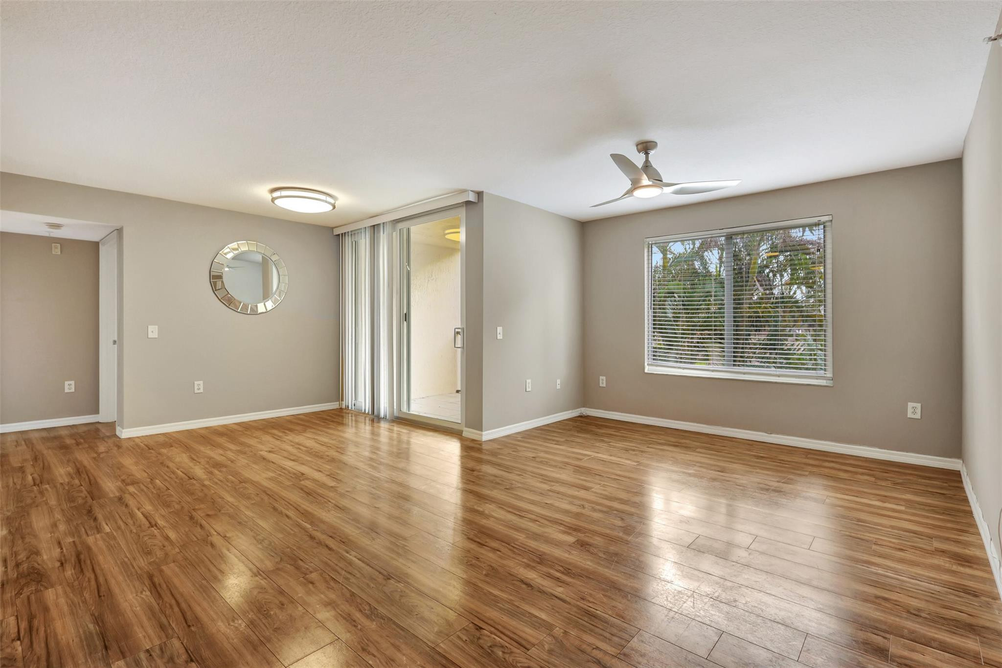View details of listing 310 Villa Circle 310, Boynton Beach, FL 33435 Boynton Beach with MLS#