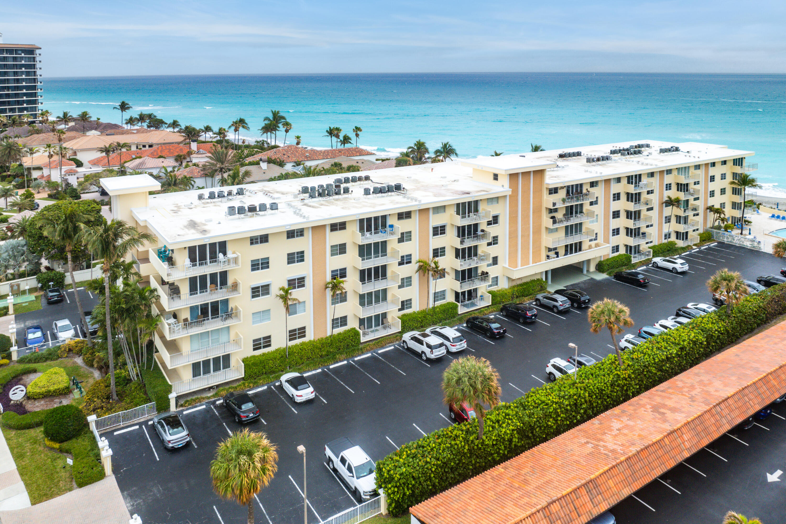 View details of listing 630 Ocean Drive 410, Juno Beach, FL 33408 Juno Beach with MLS#