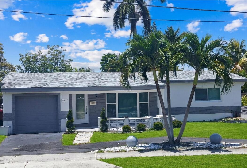 View details of listing 6641 Miramar Parkway, Miramar, FL 33023 Miramar with MLS#