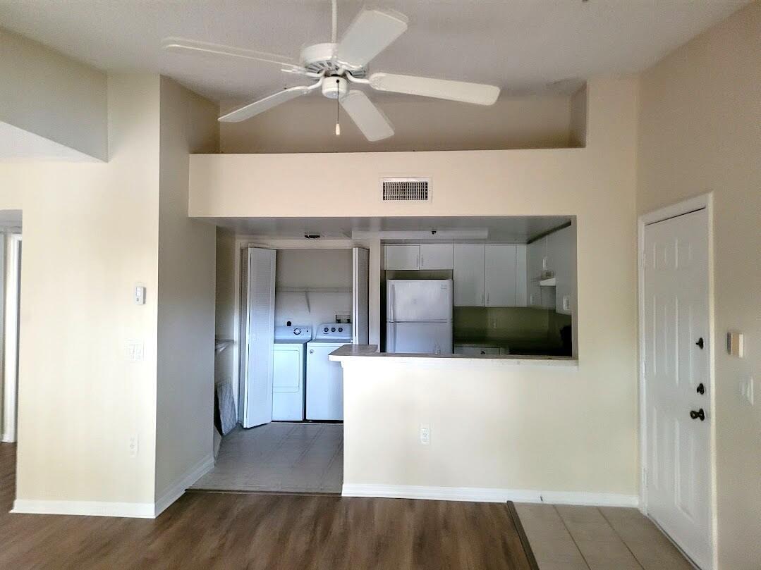 View details of listing 4195 N Haverhill Road 324, West Palm Beach, FL 33417 West Palm Beach with MLS#