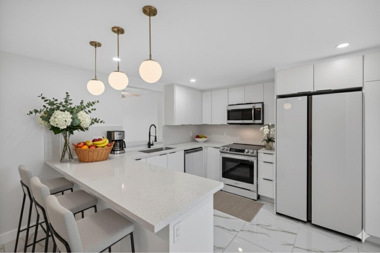 View details of listing 14375 Strathmore Lane 303, Delray Beach, FL 33446 Delray Beach with MLS#