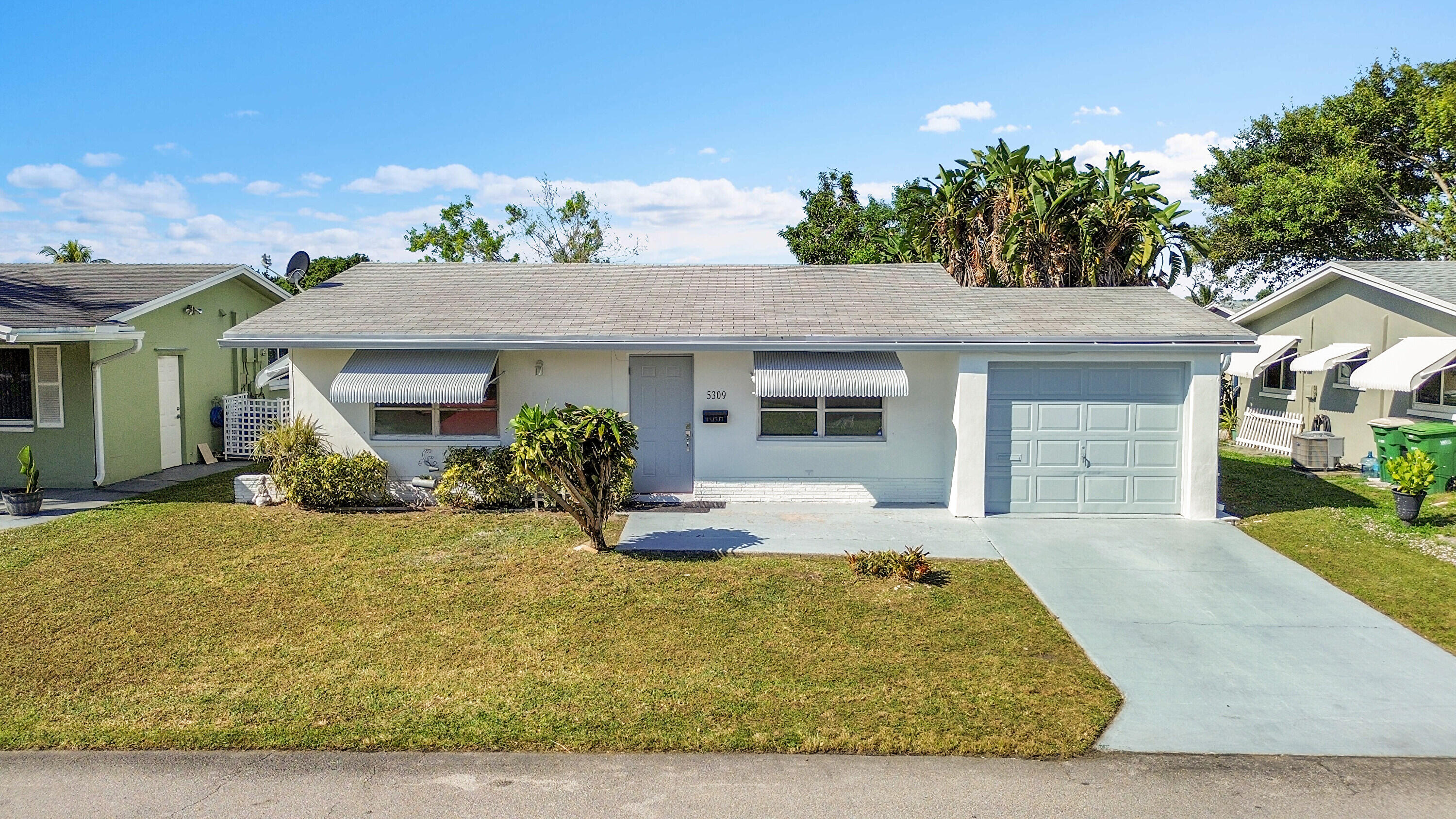 View details of listing 5309 NW 49th Avenue, Tamarac, FL 33319 Tamarac with MLS#