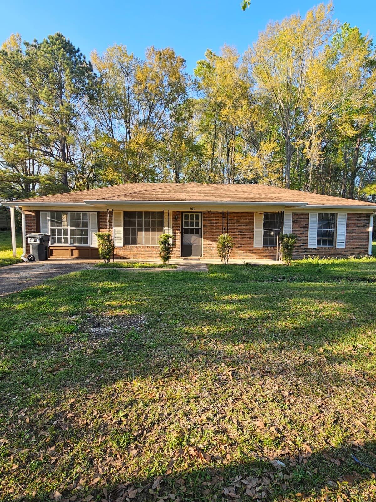 View details of listing 503 Martin Luther King Junior Avenue, Bonifay, FL 32425 Bonifay with MLS#