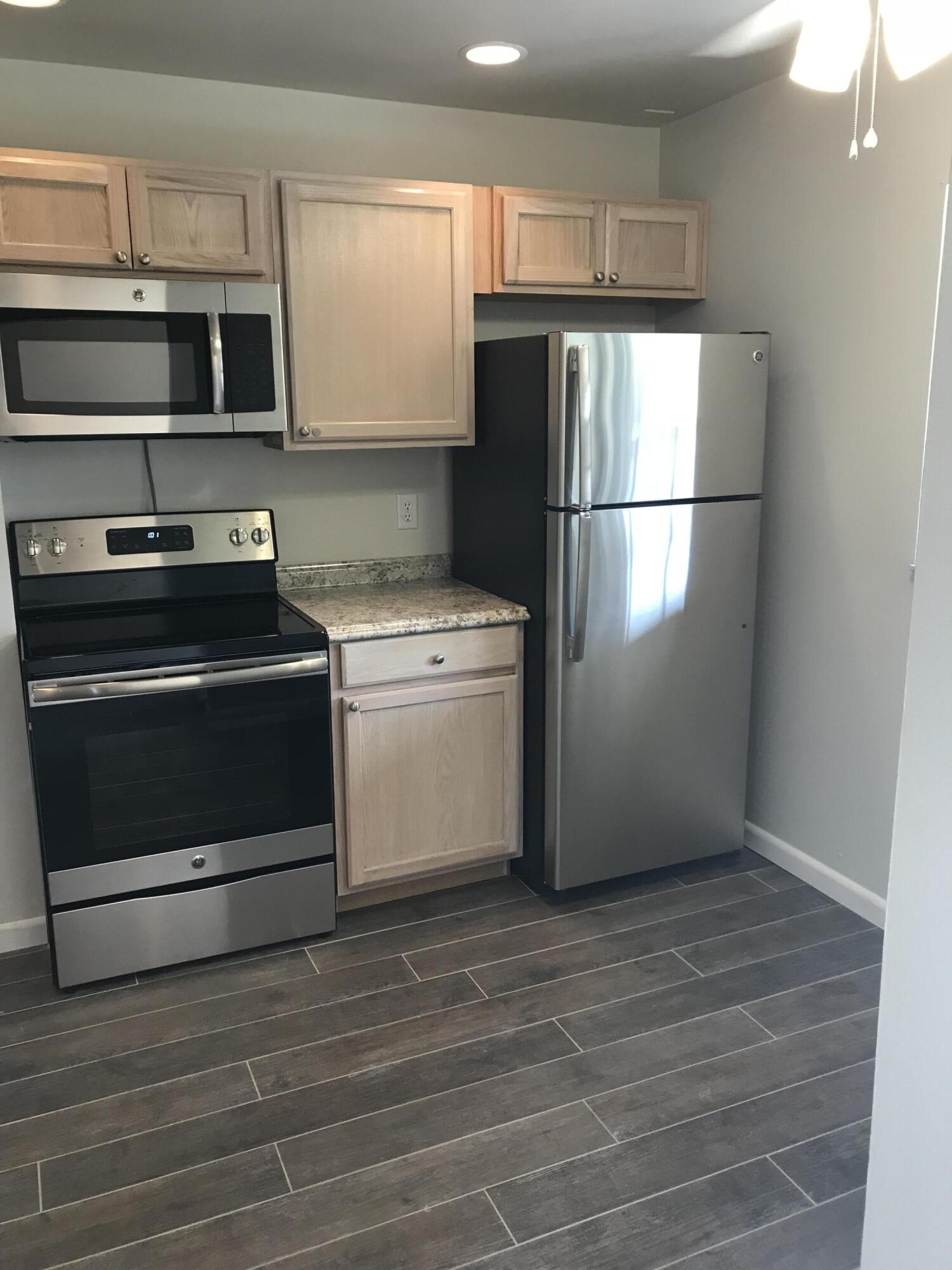 View details of listing 3629 NW 94th Avenue 5g, Sunrise, FL 33351 Sunrise with MLS#