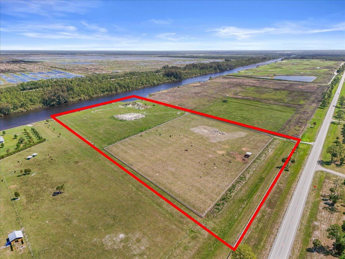 View details of listing 8105 SW Kanner Highway, Indiantown, FL 34956 Indiantown with MLS#