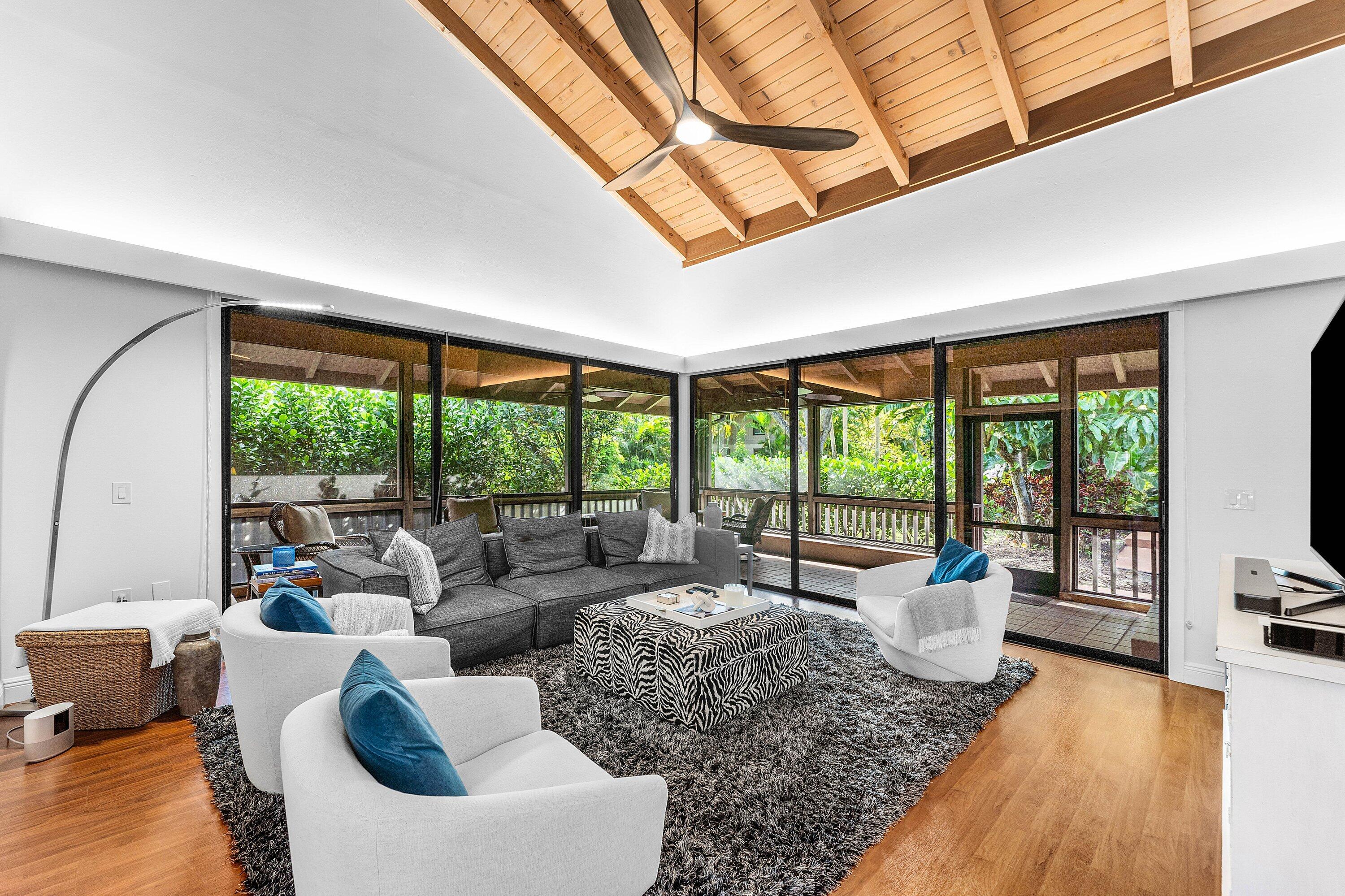 View details of listing 7077 Rain Forest Drive, Boca Raton, FL 33434 Boca Raton with MLS#