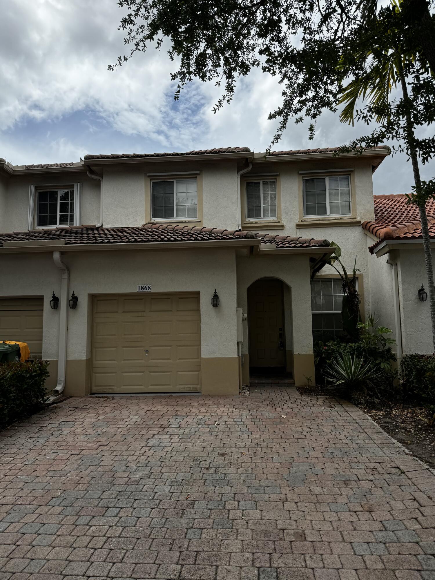 Listing  1868 NW 79th Way, Pembroke Pines, FL 33024, Pembroke Pines, FL 33024