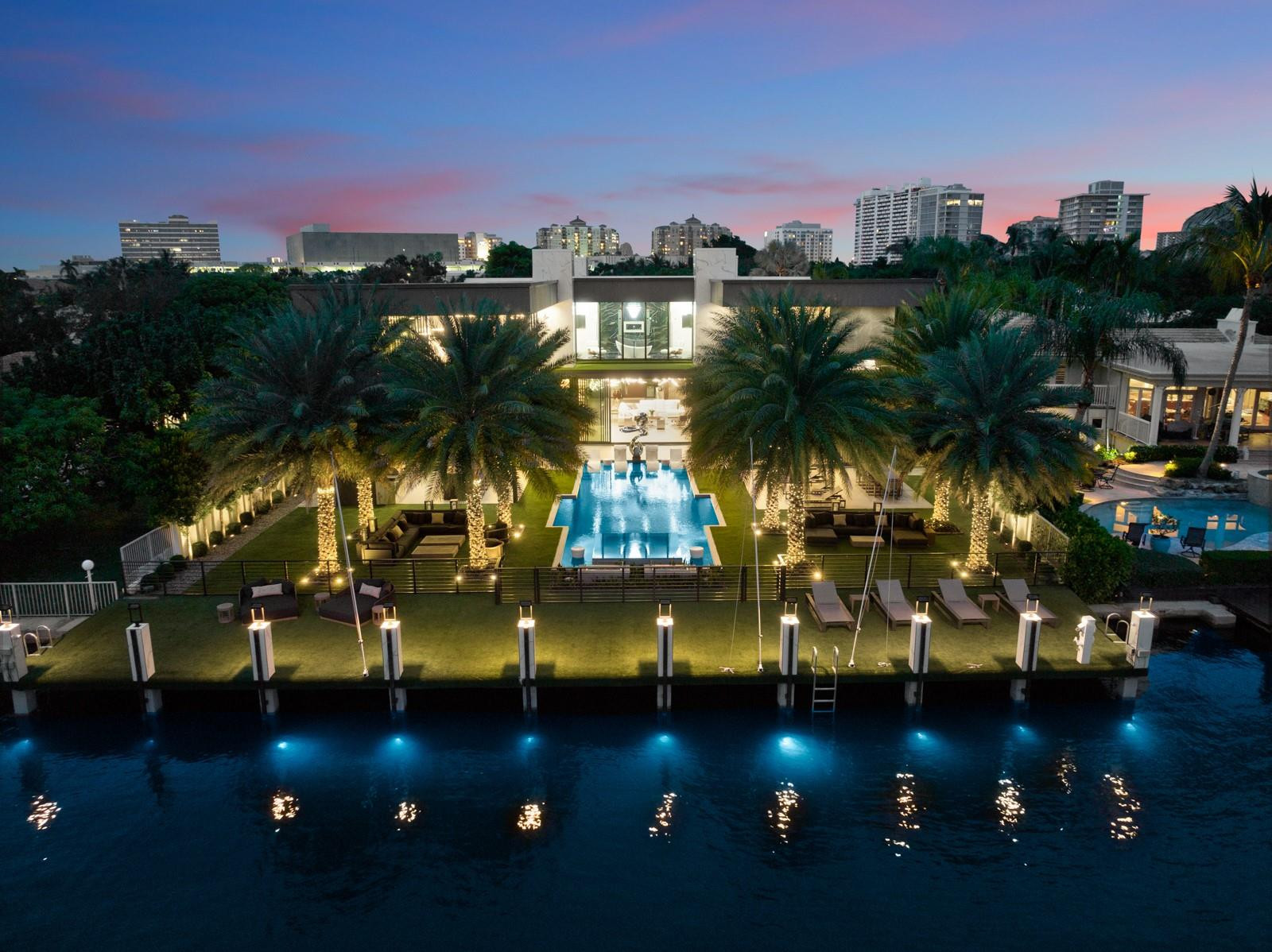 View details of listing 671 Middle River Drive, Fort Lauderdale, FL 33304 Fort Lauderdale with MLS# 