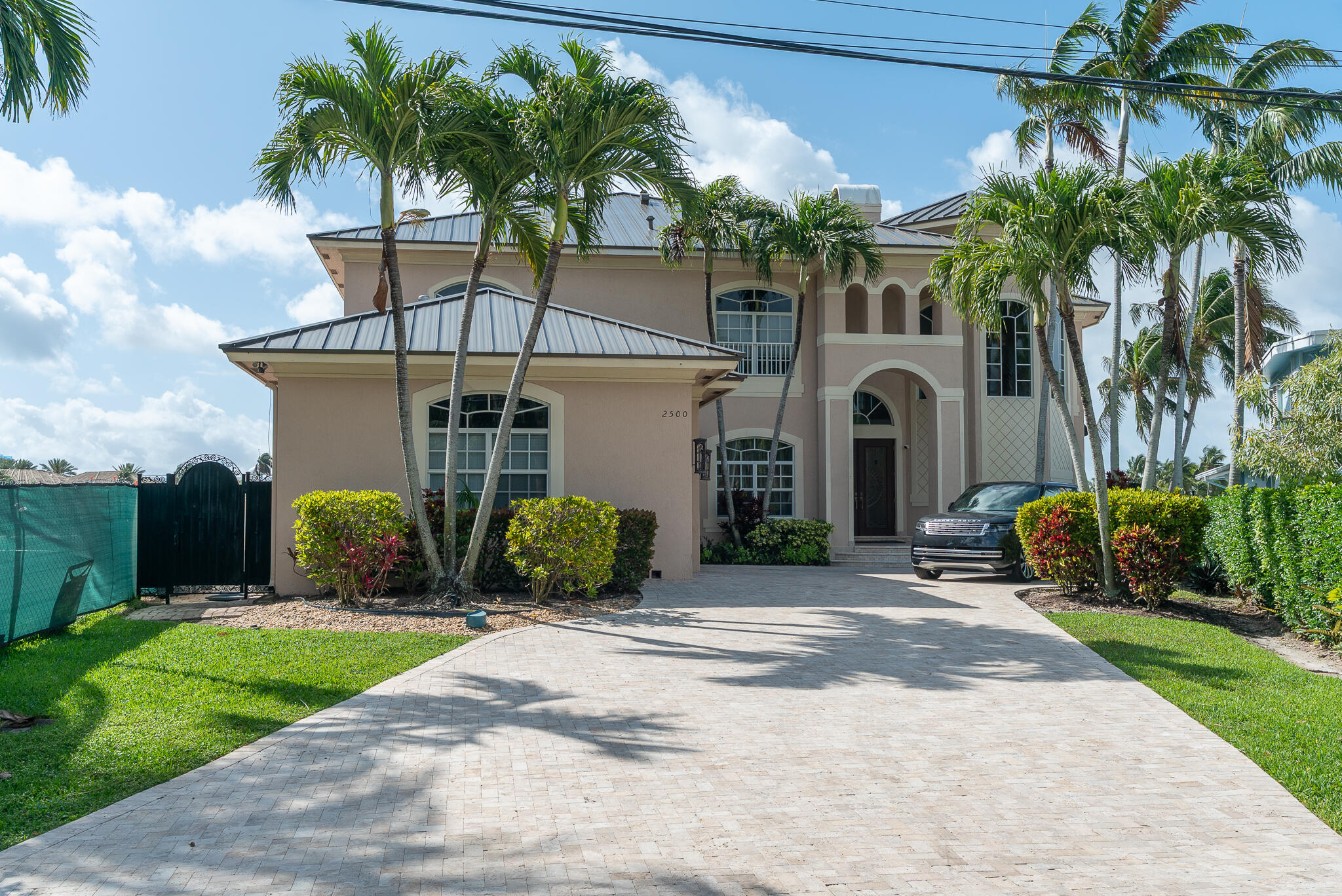 Listing  2500 SE 7th Drive, Pompano Beach, FL 33062, Pompano Beach, FL 33062