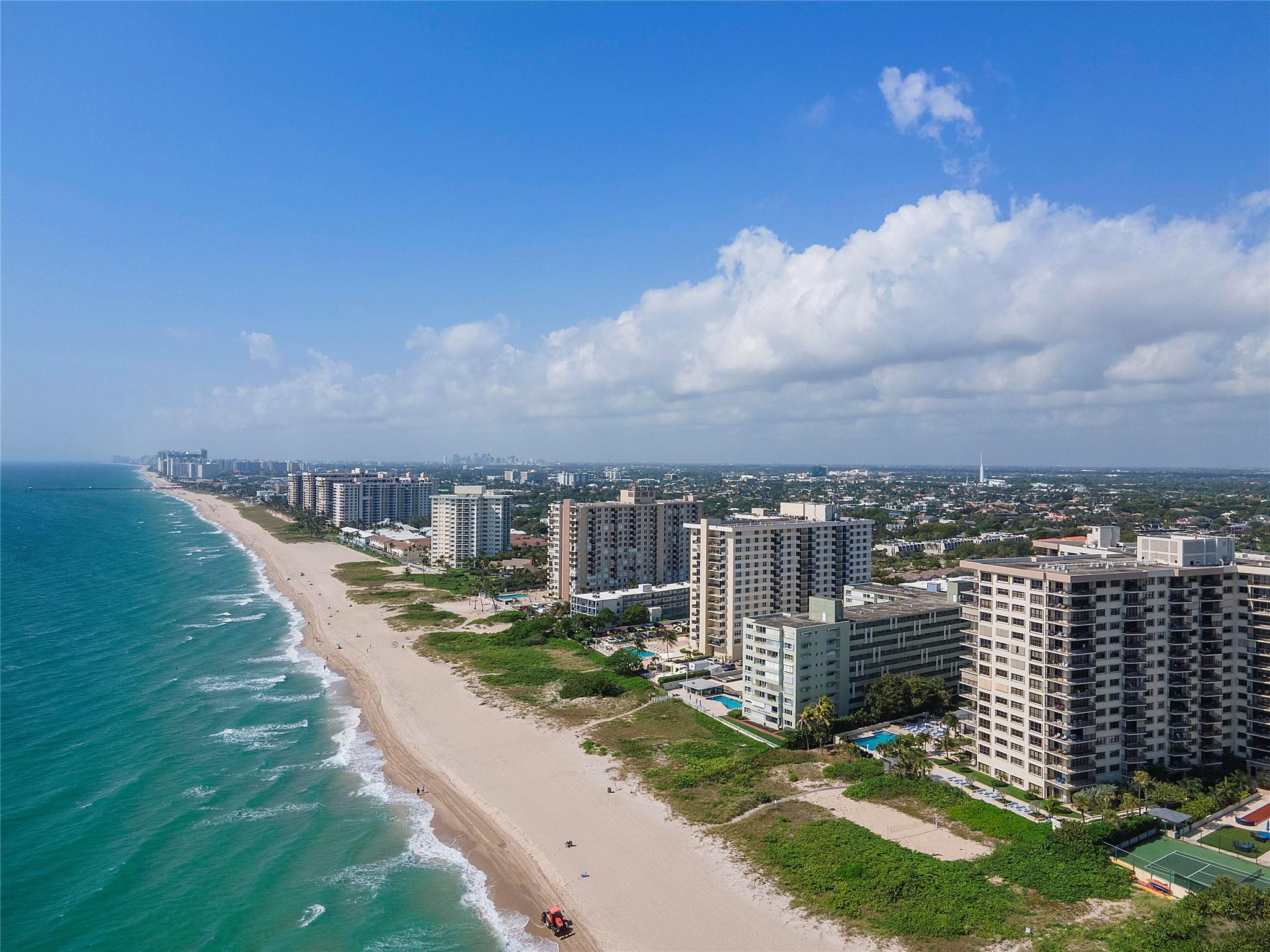 View details of listing 1900 S Ocean Boulevard 8l, Lauderdale-By-The-Sea, FL 33062 Lauderdale-By-The-Sea with MLS#