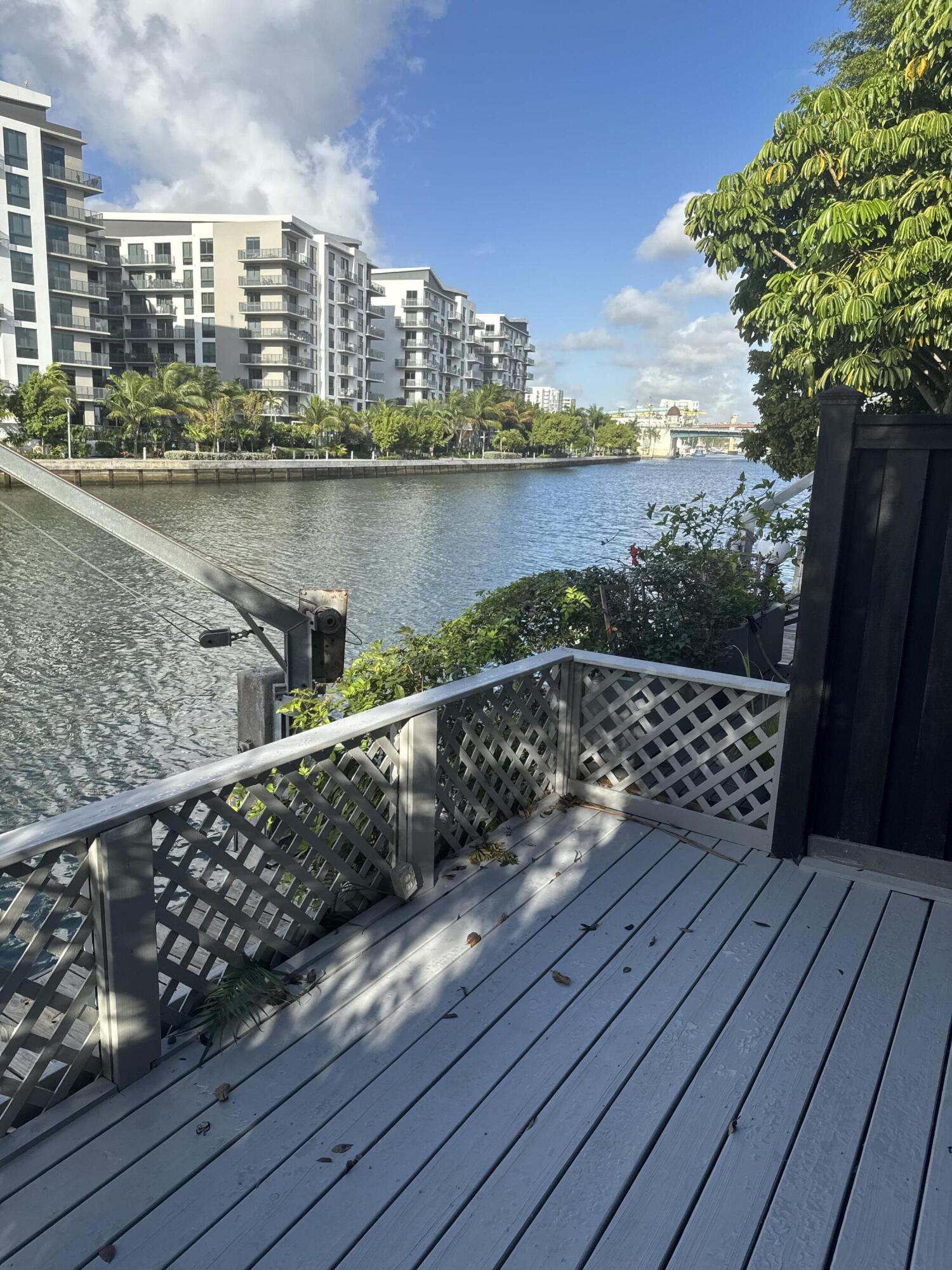 View details of listing 1000 NW N River Drive 16, Miami, FL 33136 Miami with MLS#