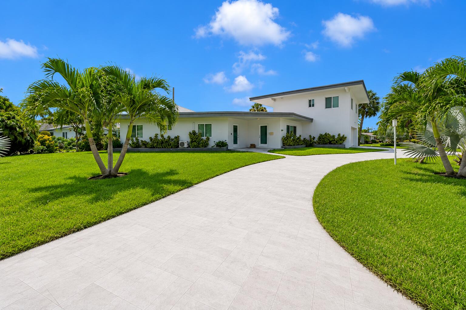 Listing  2812 NE 27th Street, Lighthouse Point, FL 33064, Lighthouse Point, FL 33064