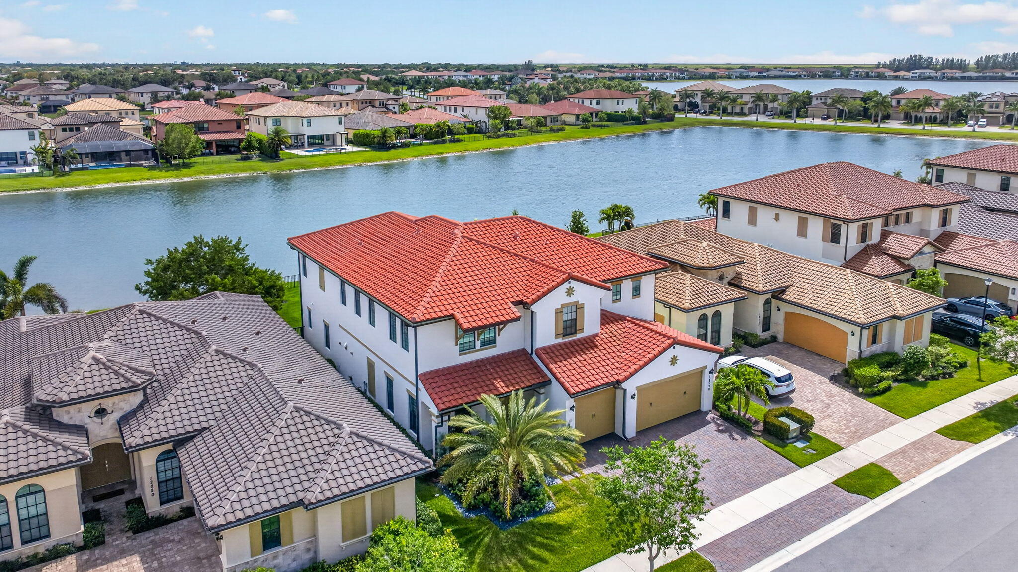 View details of listing 12090 Lake Trail Lane, Parkland, FL 33076 Parkland with MLS#