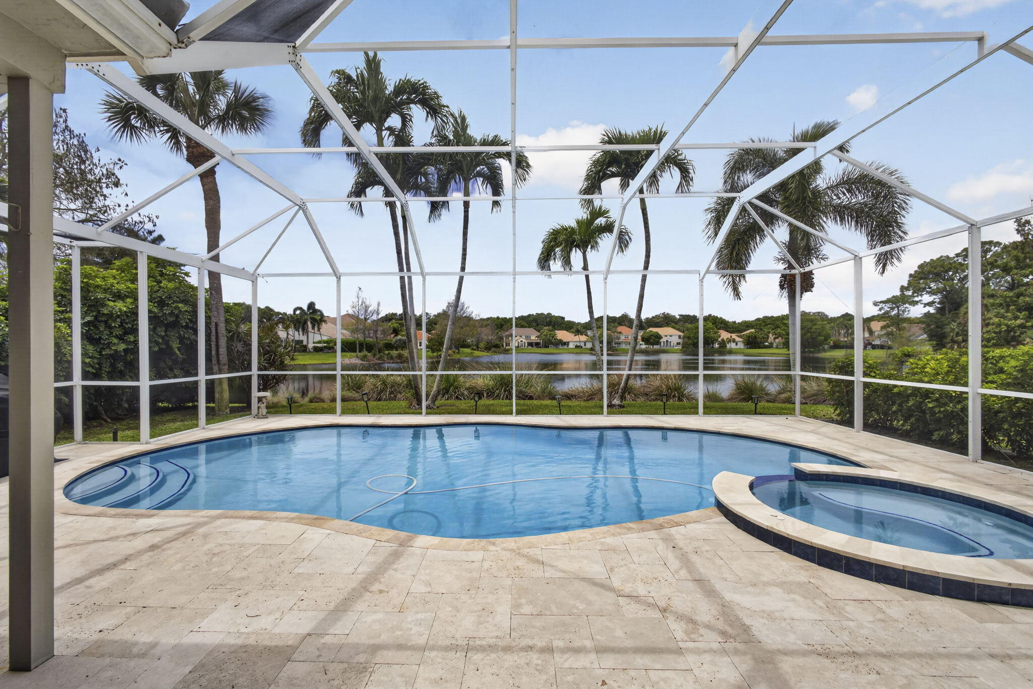 View details of listing 71 Princewood Lane, Palm Beach Gardens, FL 33410 Palm Beach Gardens with MLS#