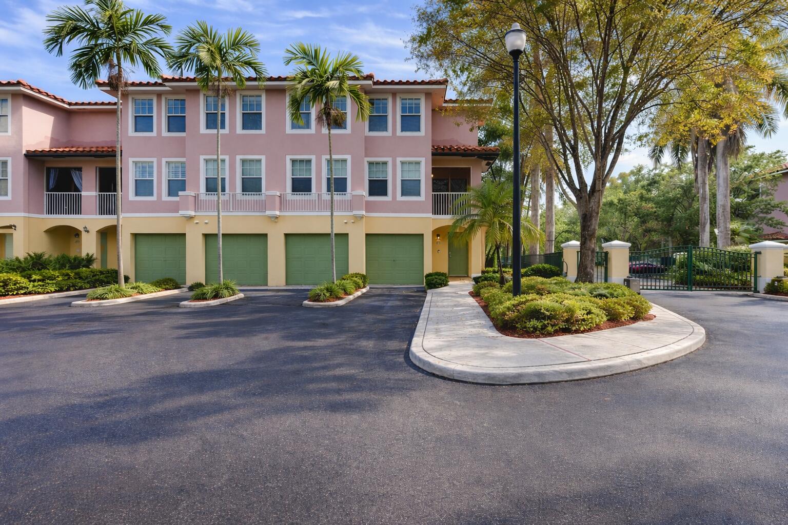 View details of listing 6562 W Sample Road 6562, Coral Springs, FL 33067 Coral Springs with MLS#