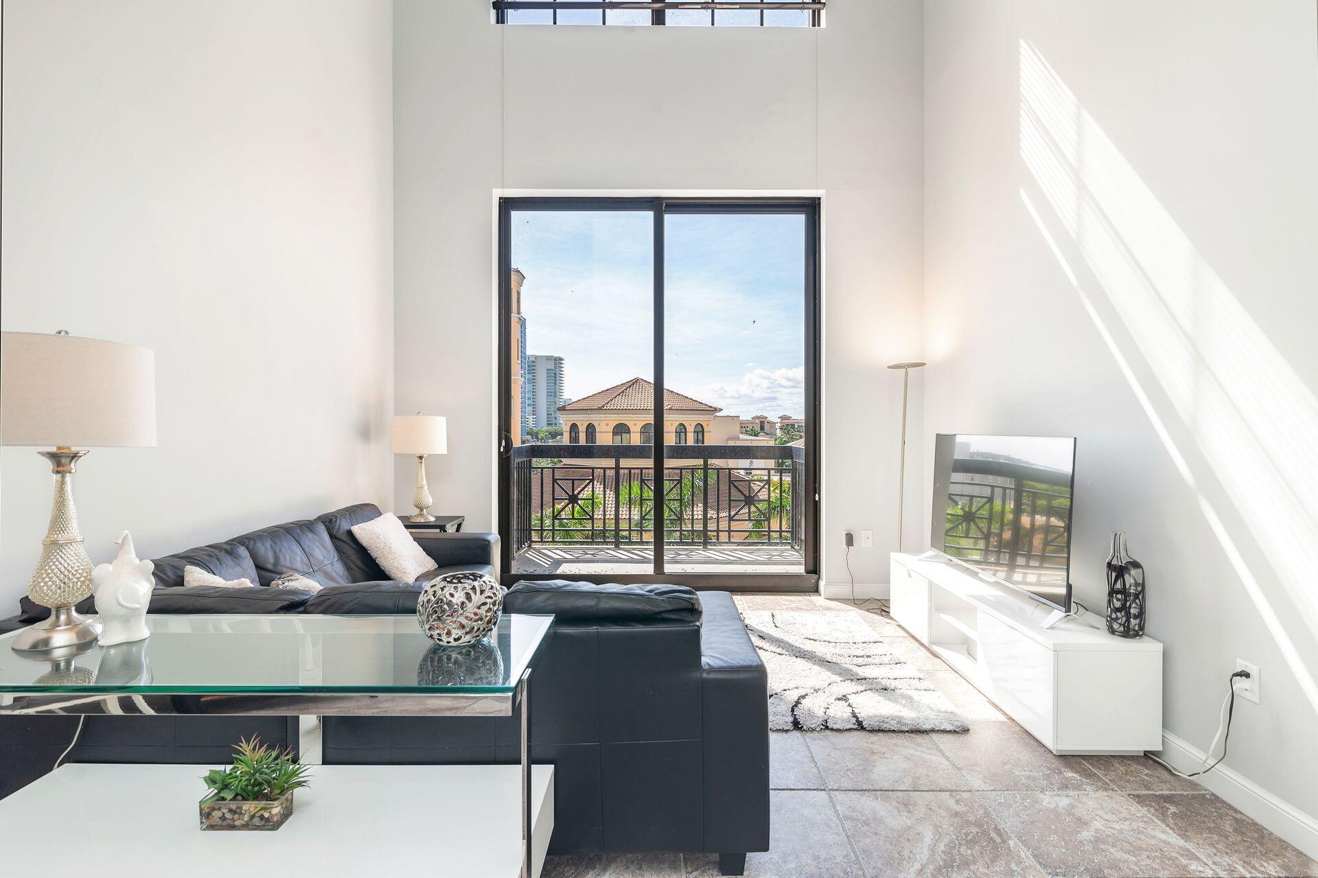Listing  801 S Olive Avenue 414, West Palm Beach, FL 33401, West Palm Beach, FL 33401
